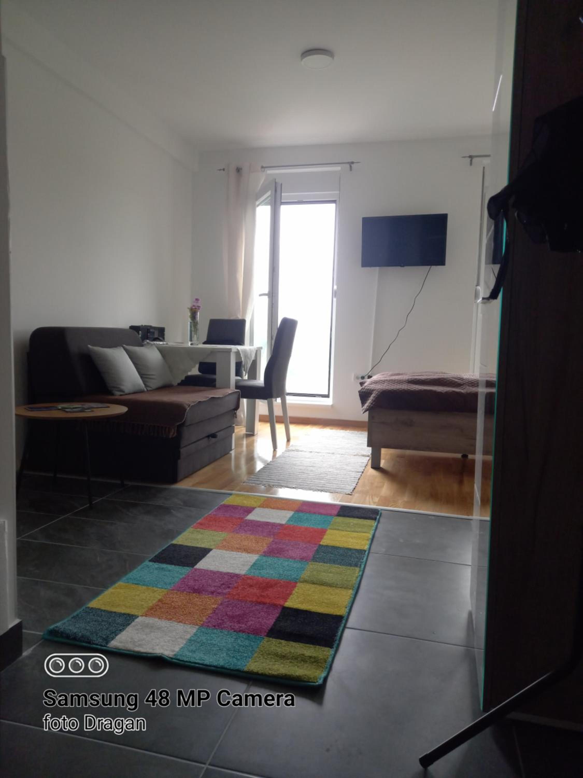 Photo 33