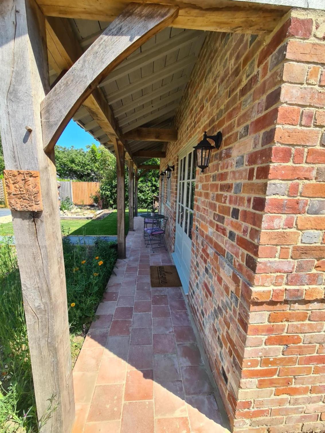 Dragonfly cottage