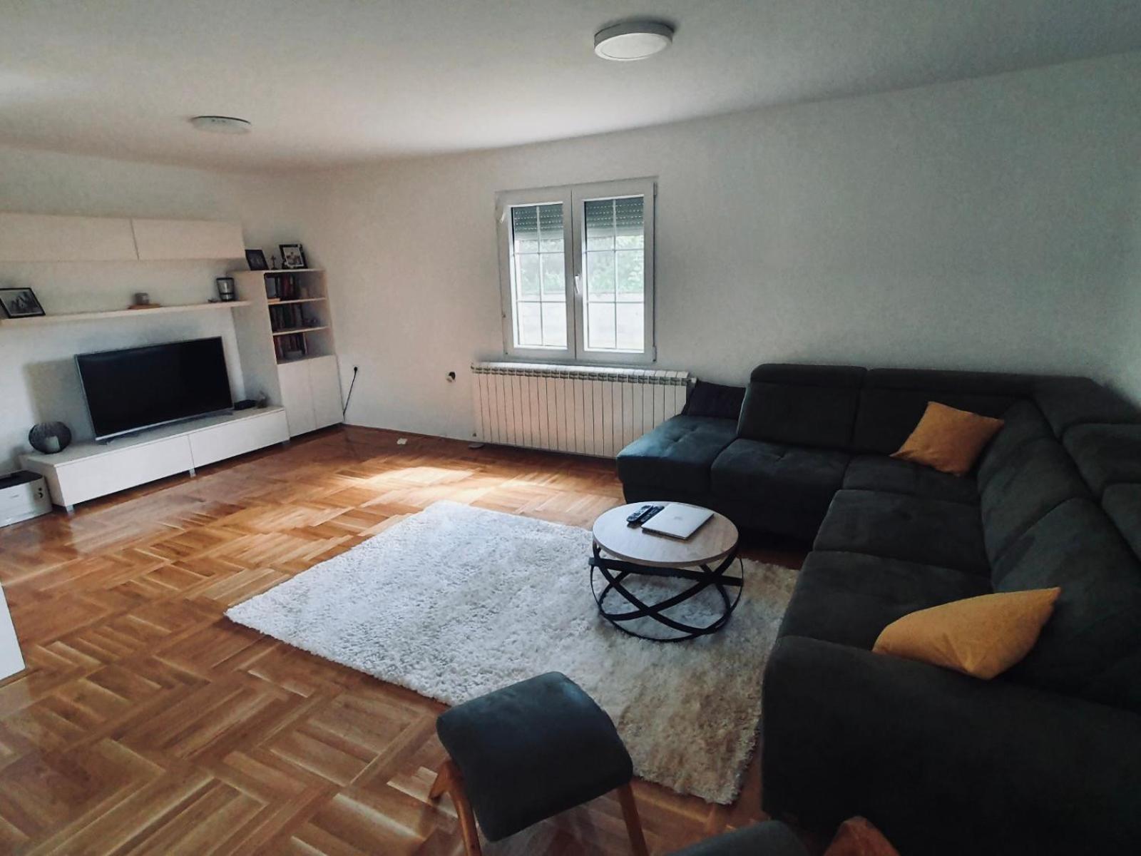 Mons House