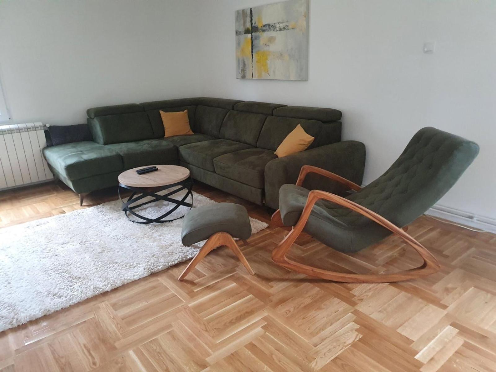 Mons House