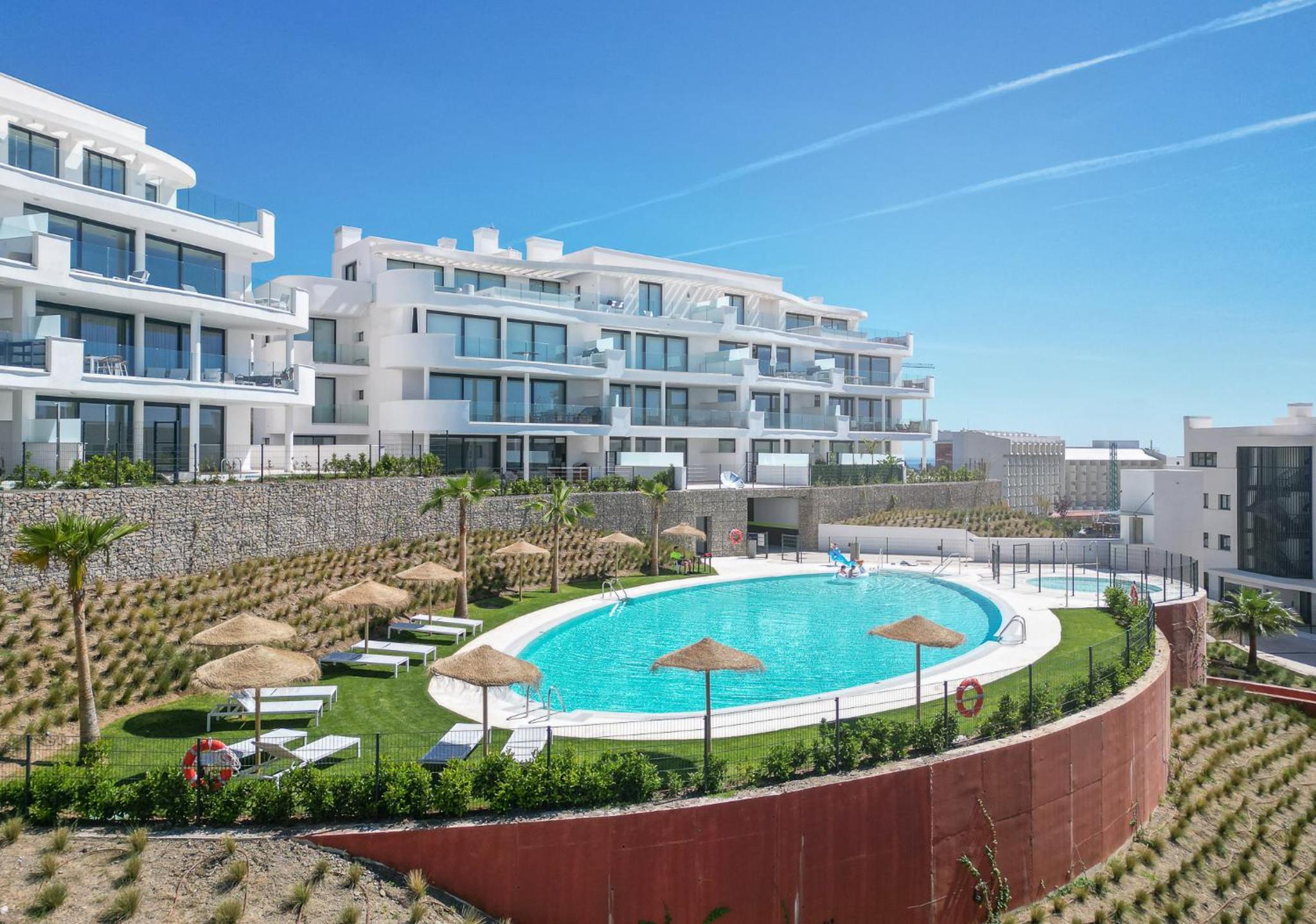 SolMalaga SeaView Pool & Parking