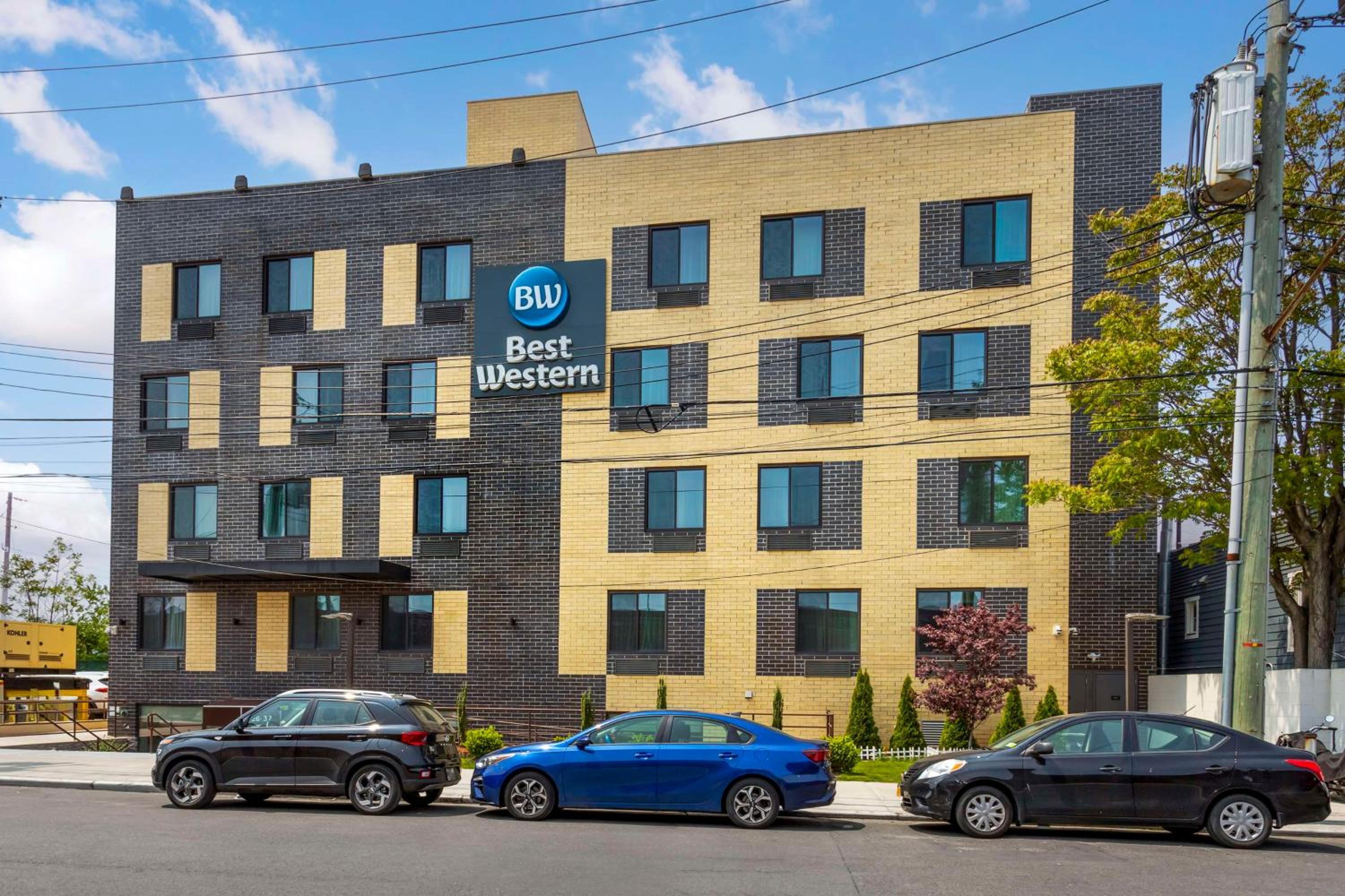 Hotel Best Western Brooklyn-Coney Island Inn - Image 1