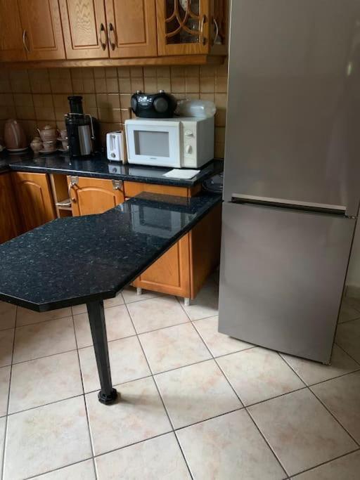 Christina's house with 2 bedrooms and free parking