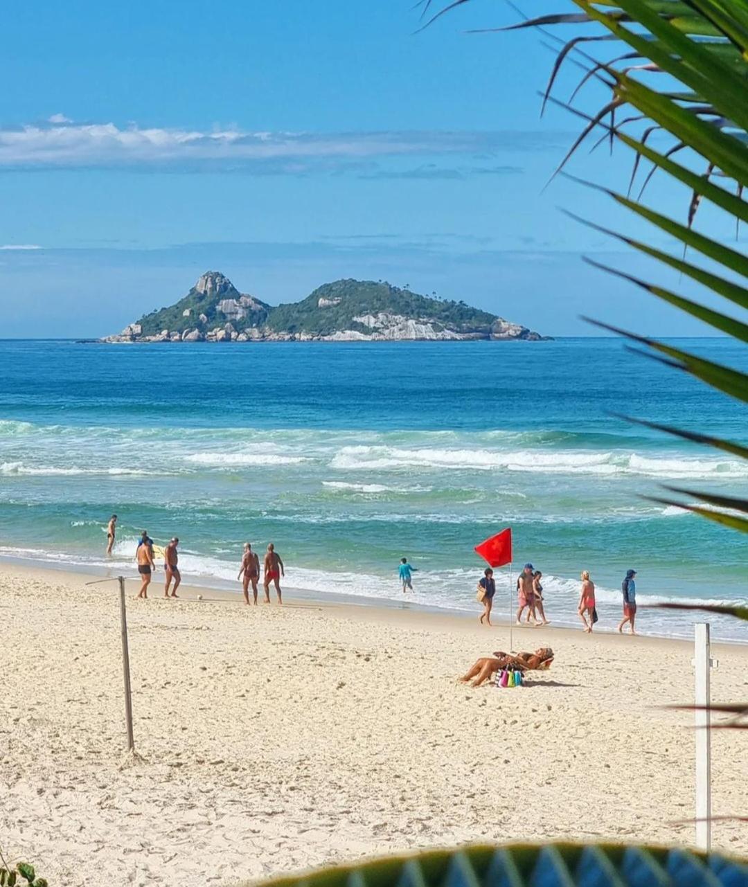 AP Pepê ALECRIM com JACUZZI e SOLÁRIO Frente ao MAR