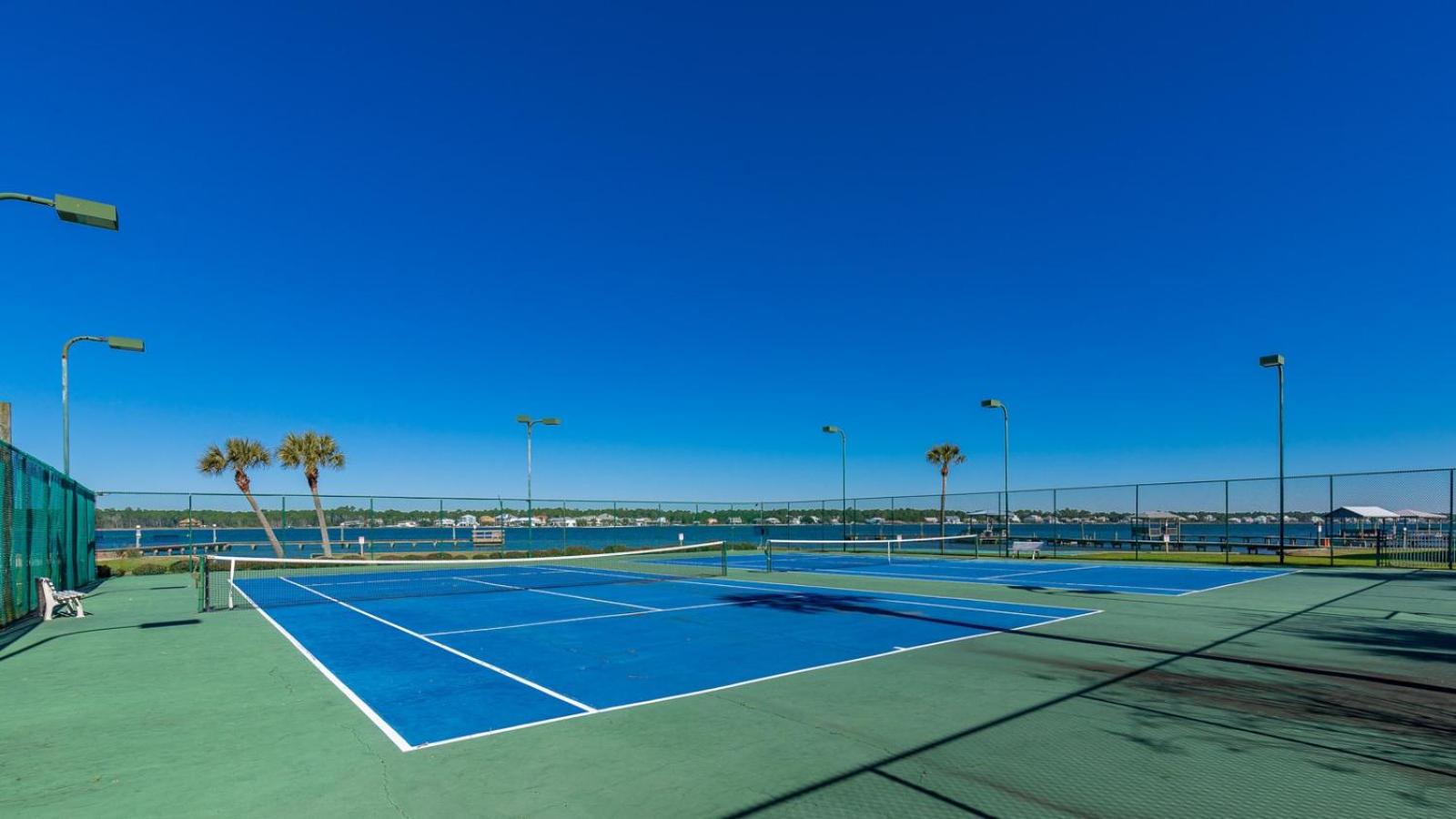 Gulf Shores Surf & Racquet 614A condo