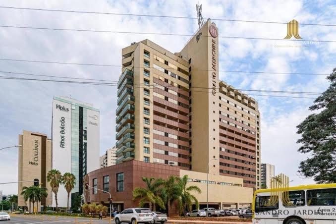 Hotel Sofisticado Flat Particular Grand Mercure - Image 1