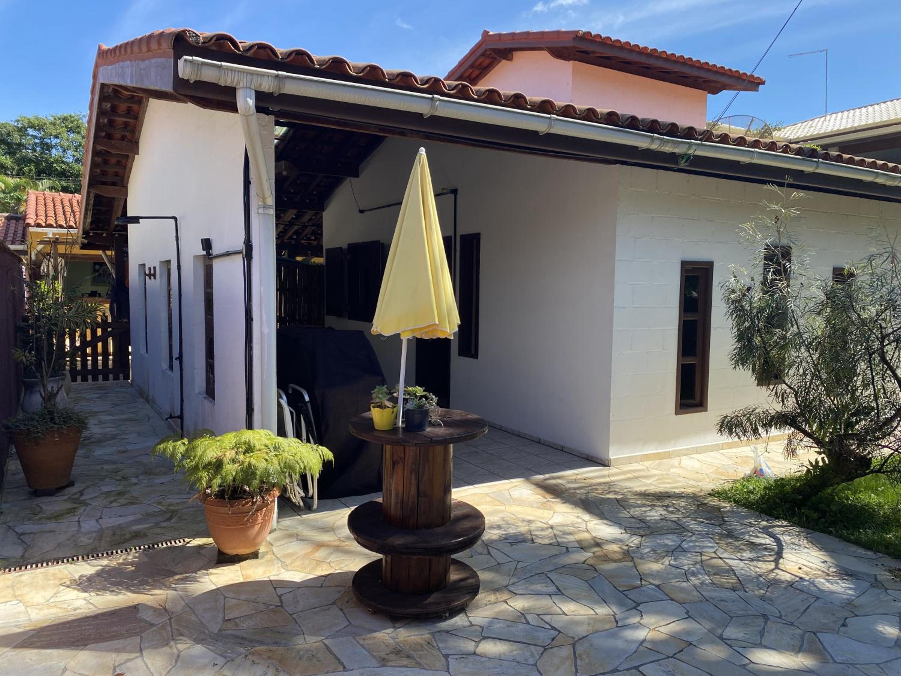 Ycatu Beach Cottage