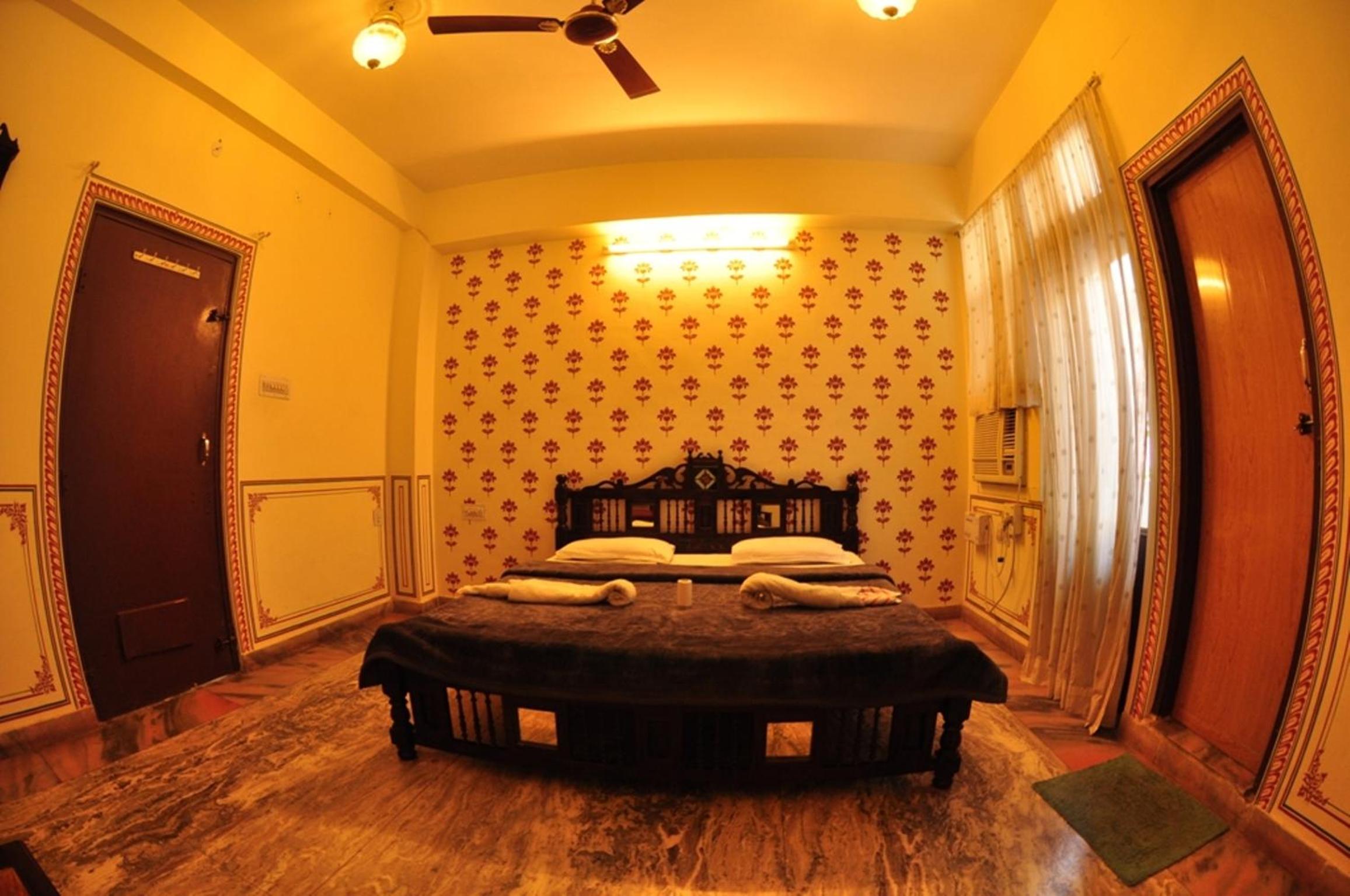 Photo 16