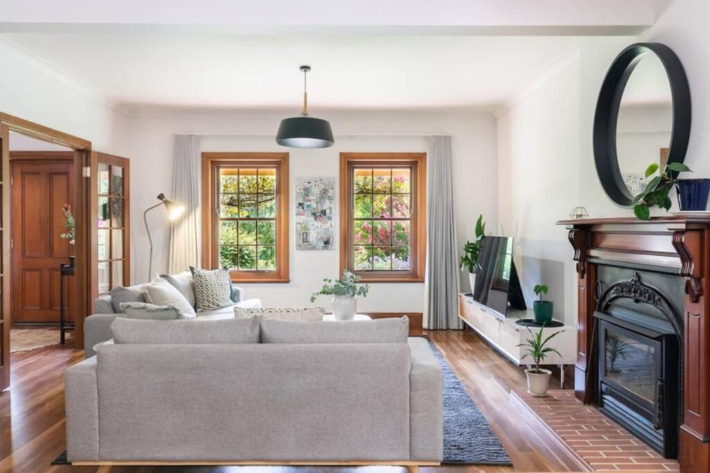 Hahndorf Luxury Retreat 5 bedrooms for 12 guests