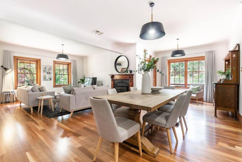 Hahndorf Luxury Retreat 5 bedrooms for 12 guests