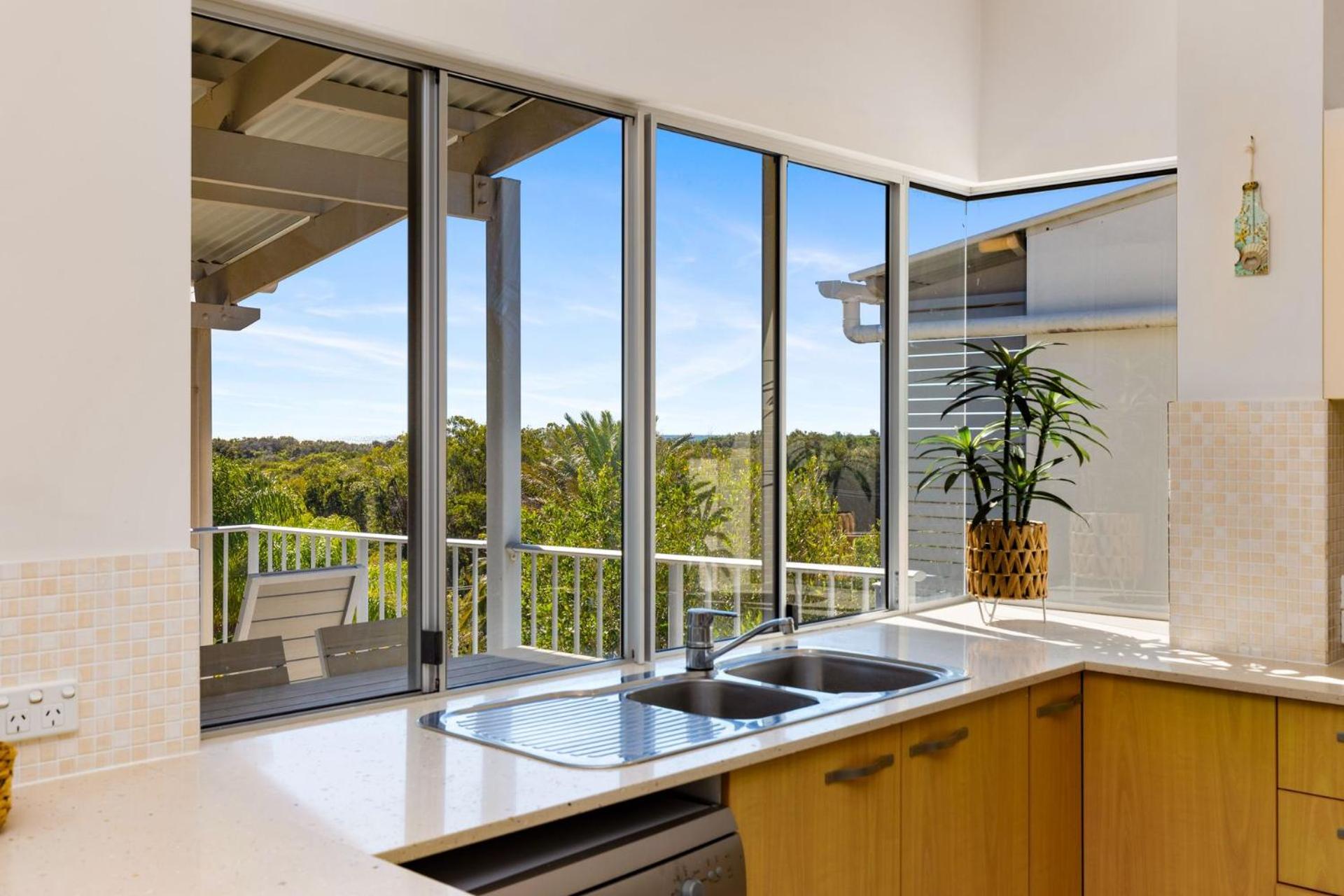Unit 6 Seabreeze Villas