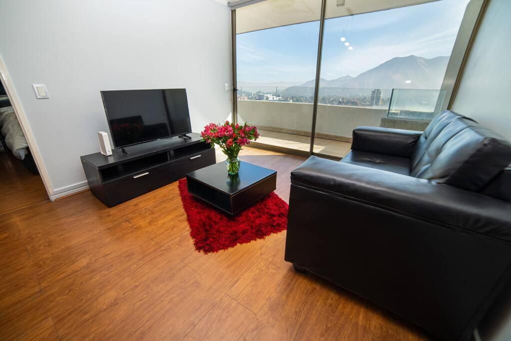 Las Condes, al lado de Marriott y Parque Arauco, ideal para Trabajo, Salud y Vacaciones