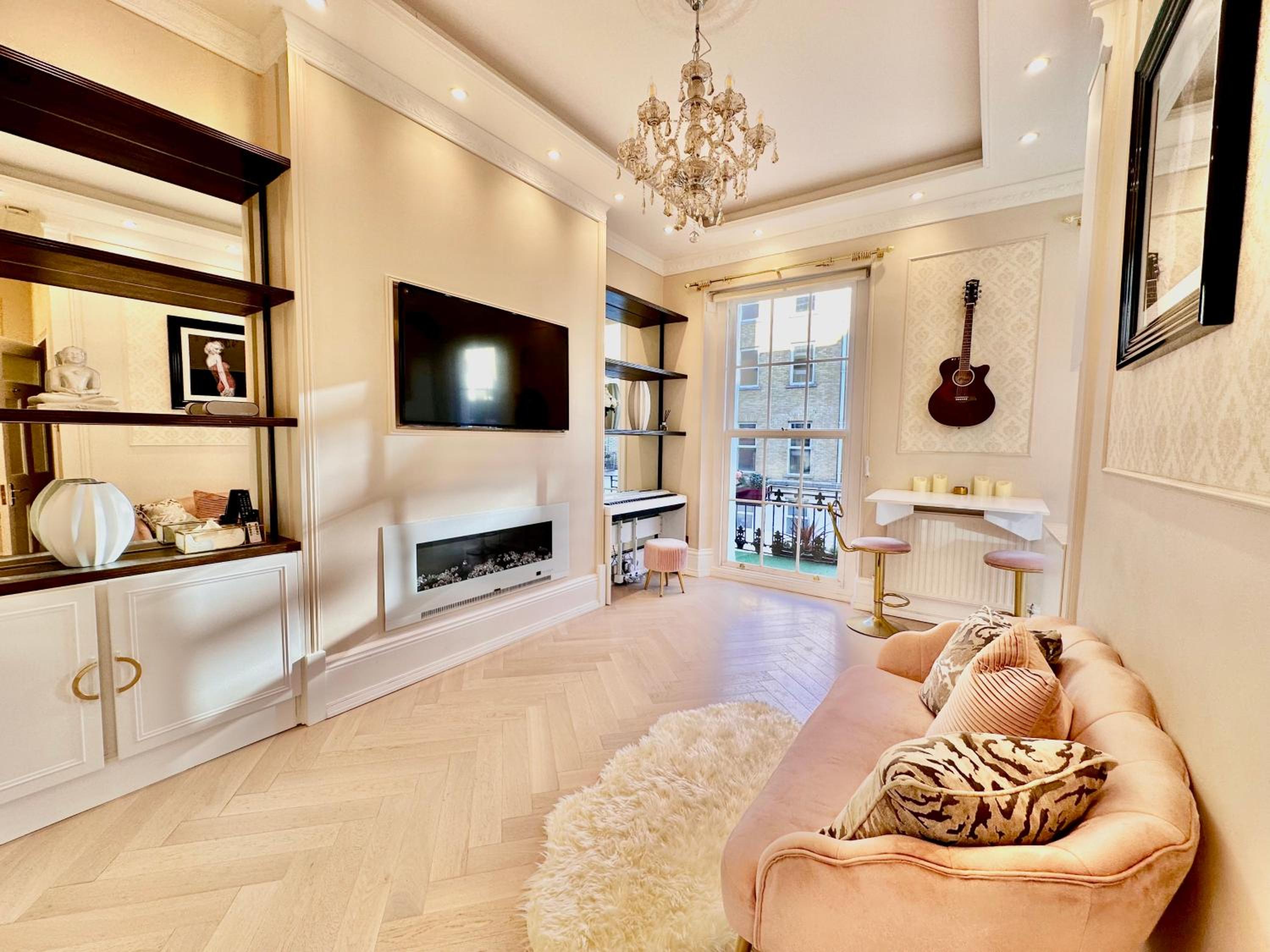The Marilyn Suite - London Marylebone
