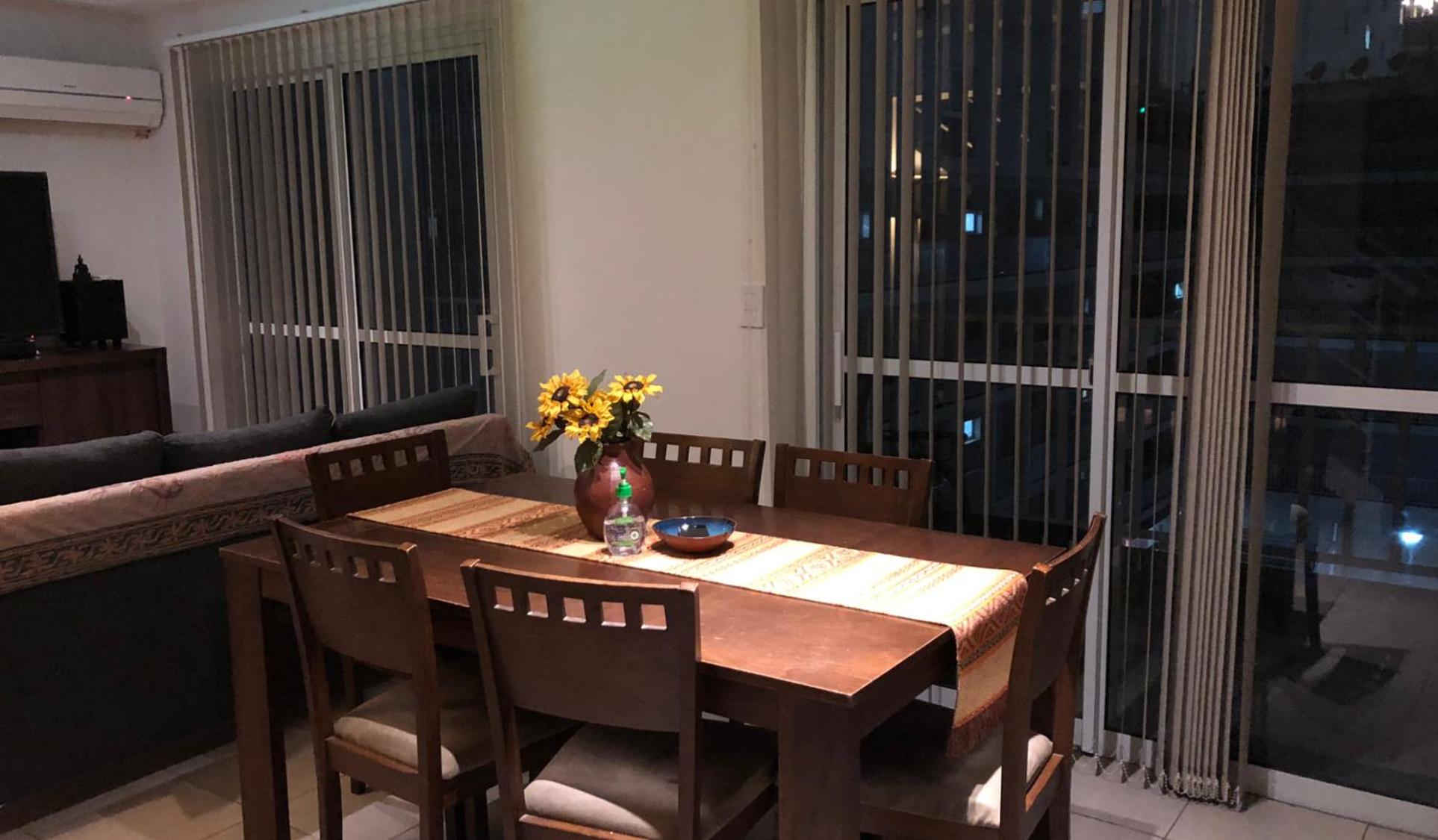 Cómodo y moderno departamento