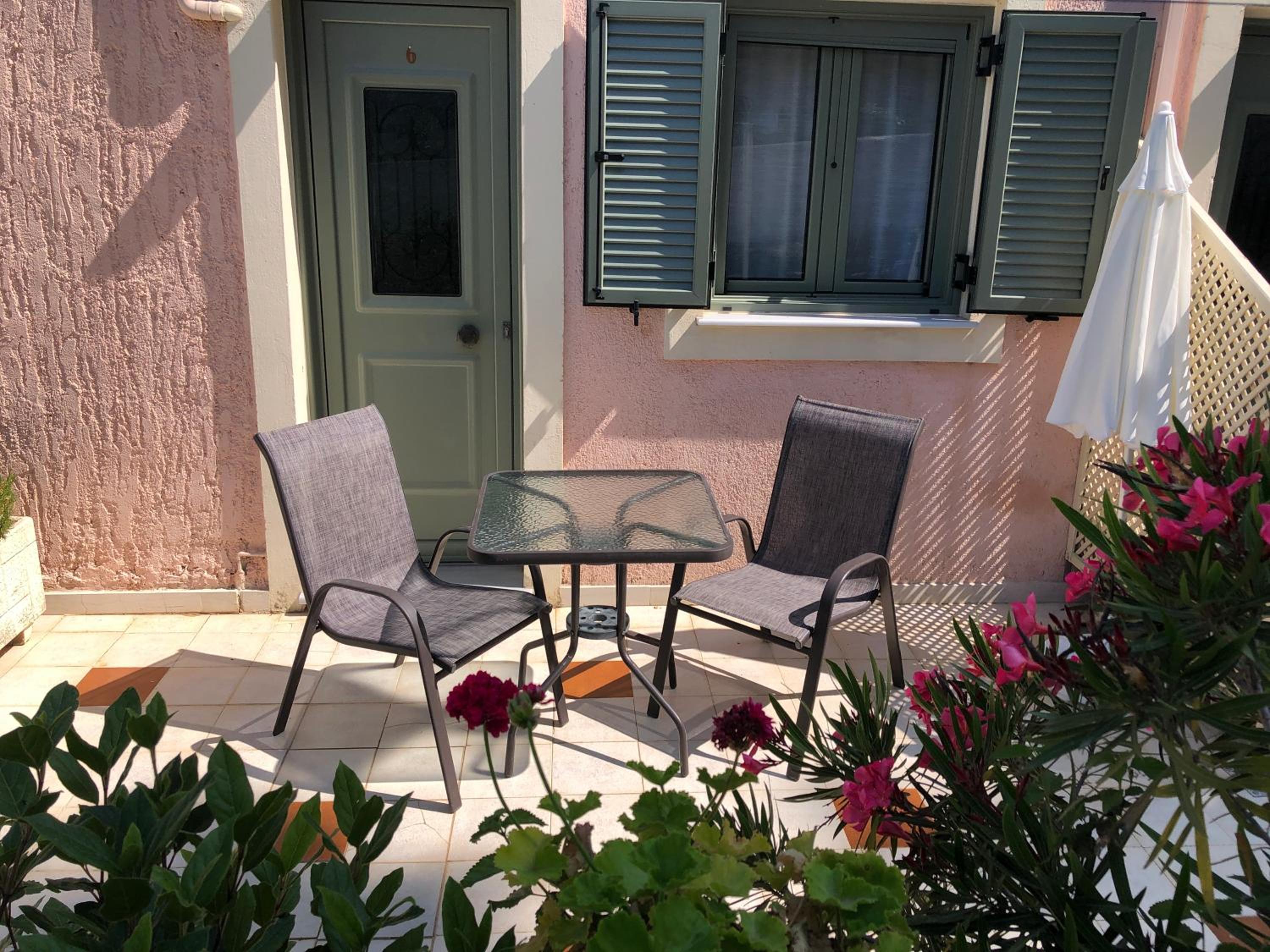 Despina Studios and Apartments