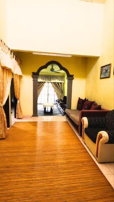 Mama Ija Homestay Islamic Arau photo 3