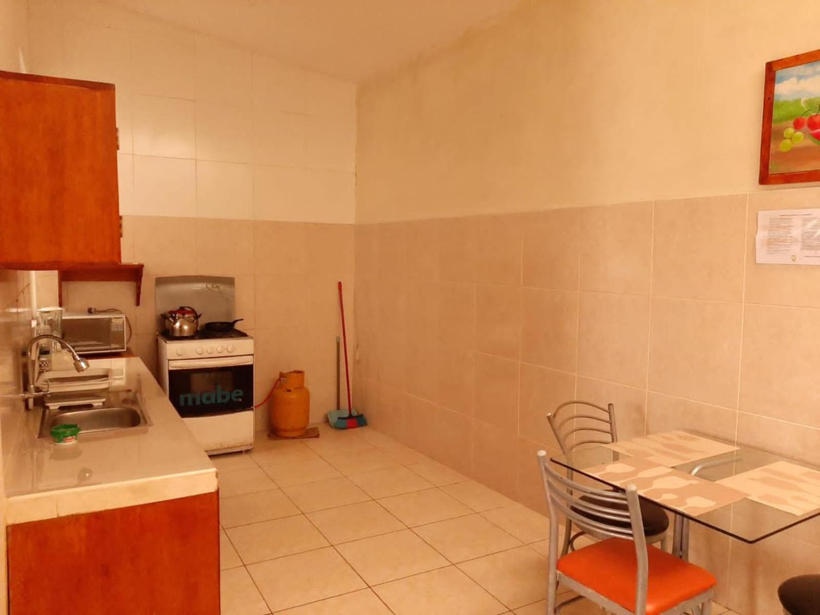 302 RV Apartments Iquitos-Apartamento familiar con terraza view 4
