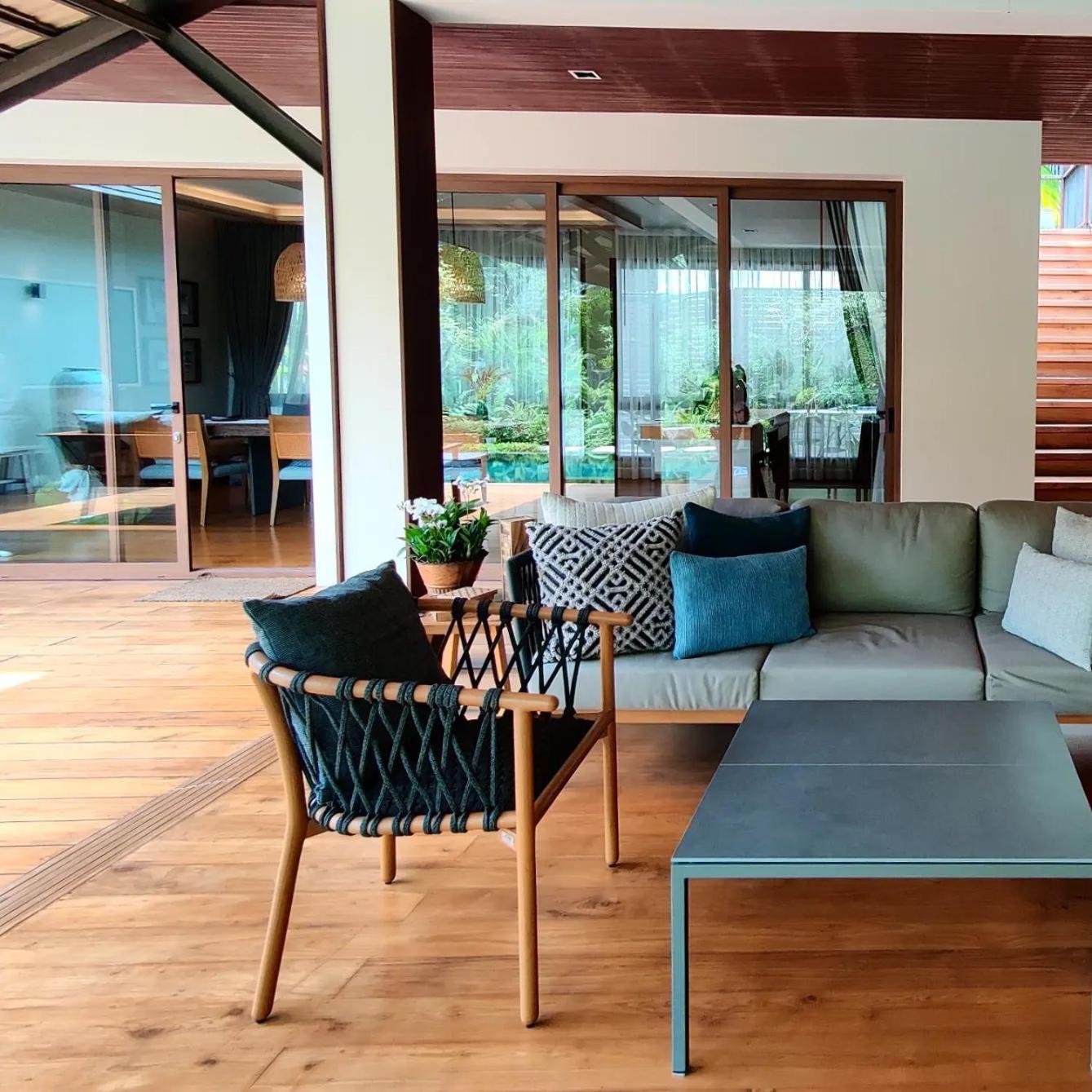 Rarin Villas