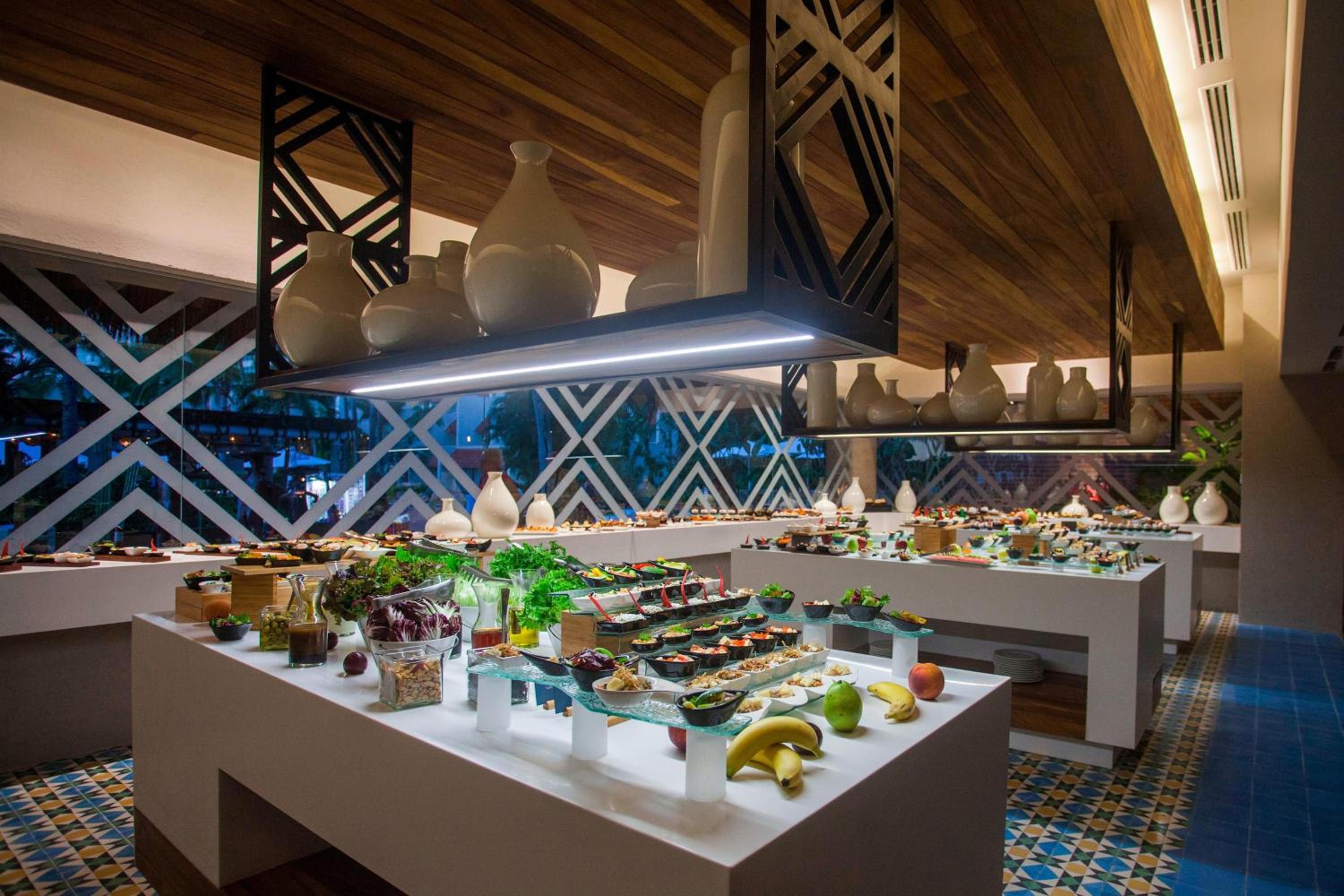 Puerto Vallarta Vacations - Sheraton Buganvilias Resort  Convention Center - Property Image 37