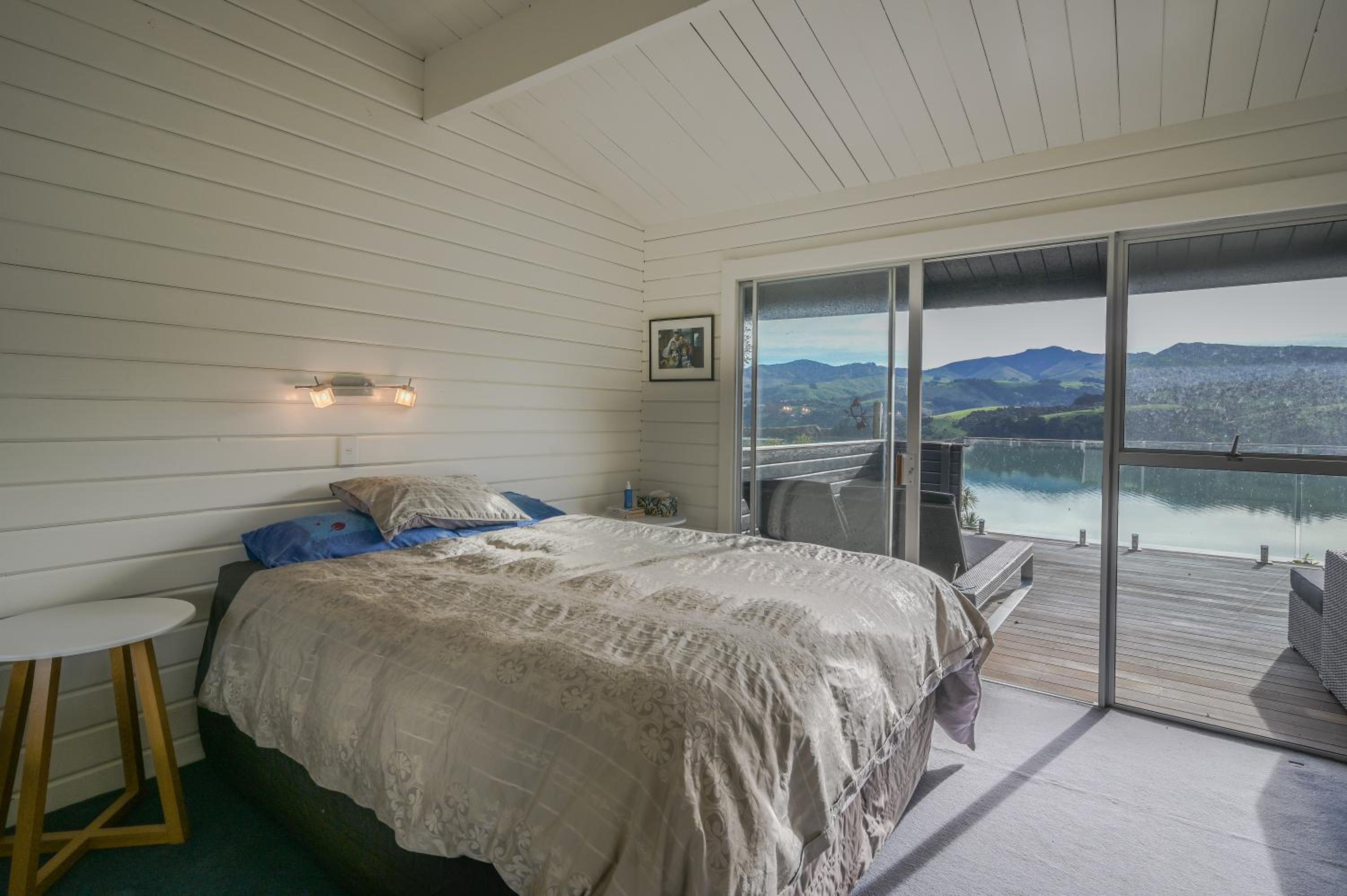Birdsong Bliss - Takamatua Holiday Home