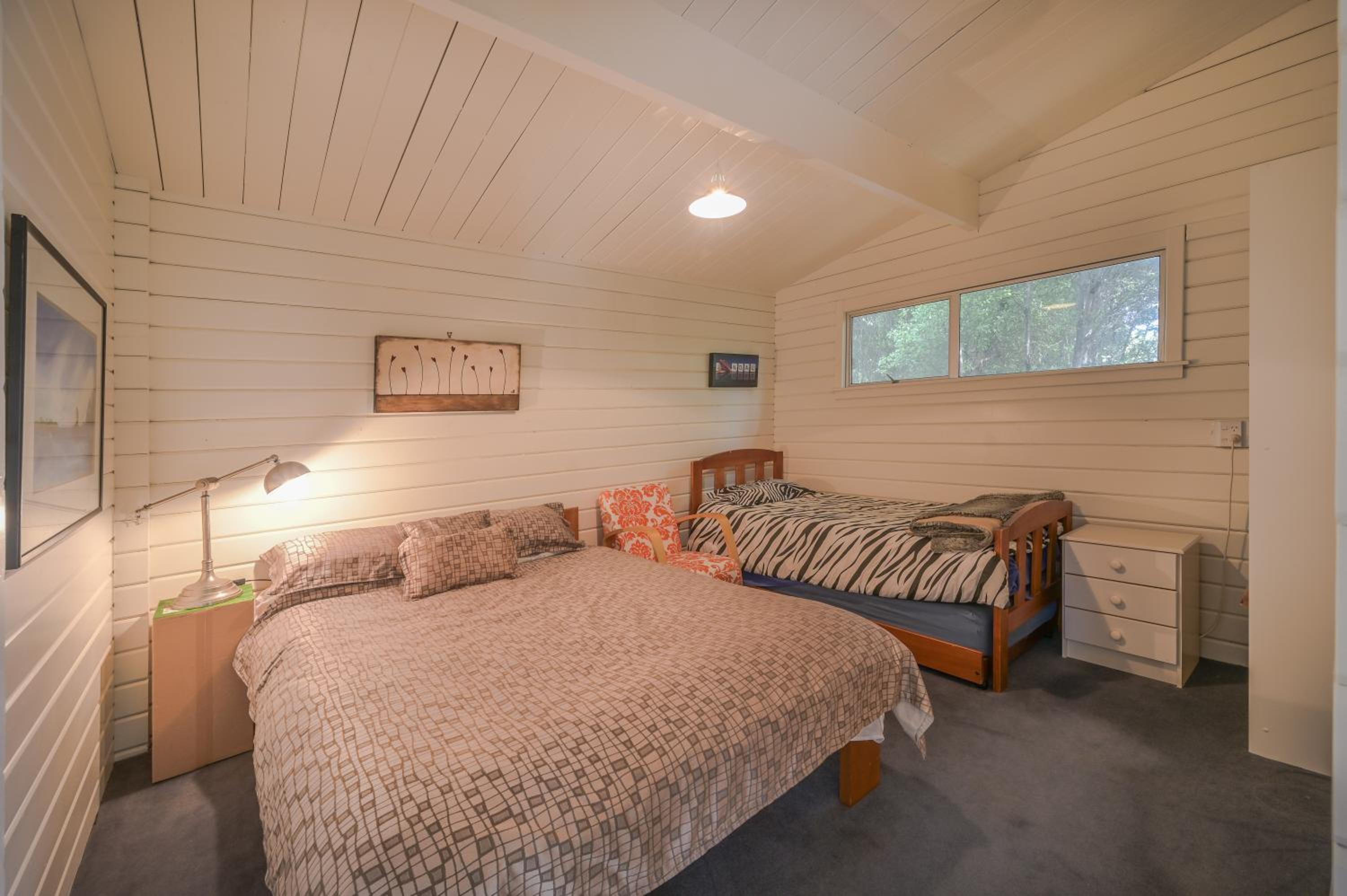 Birdsong Bliss - Takamatua Holiday Home