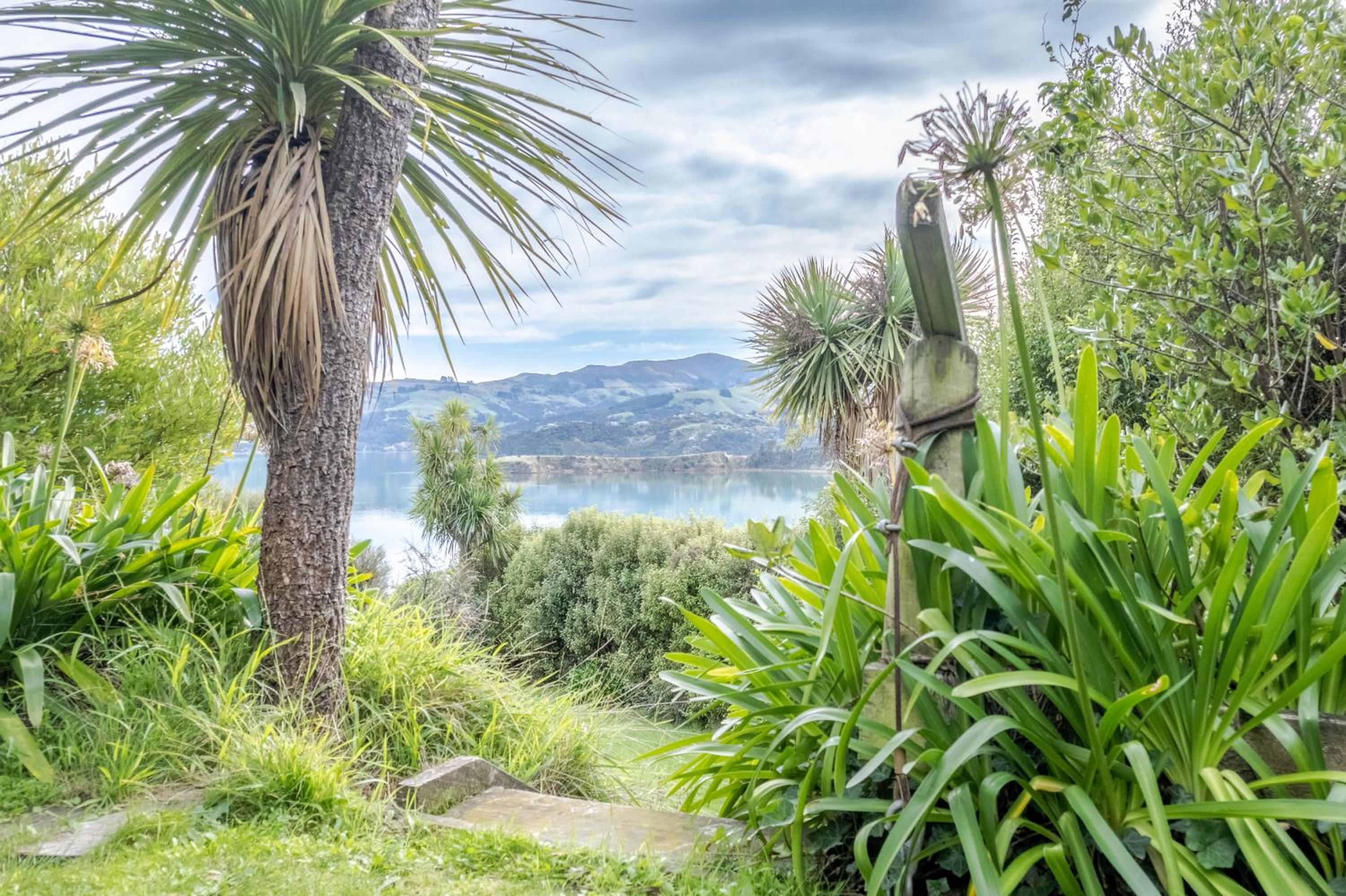 Birdsong Bliss - Takamatua Holiday Home