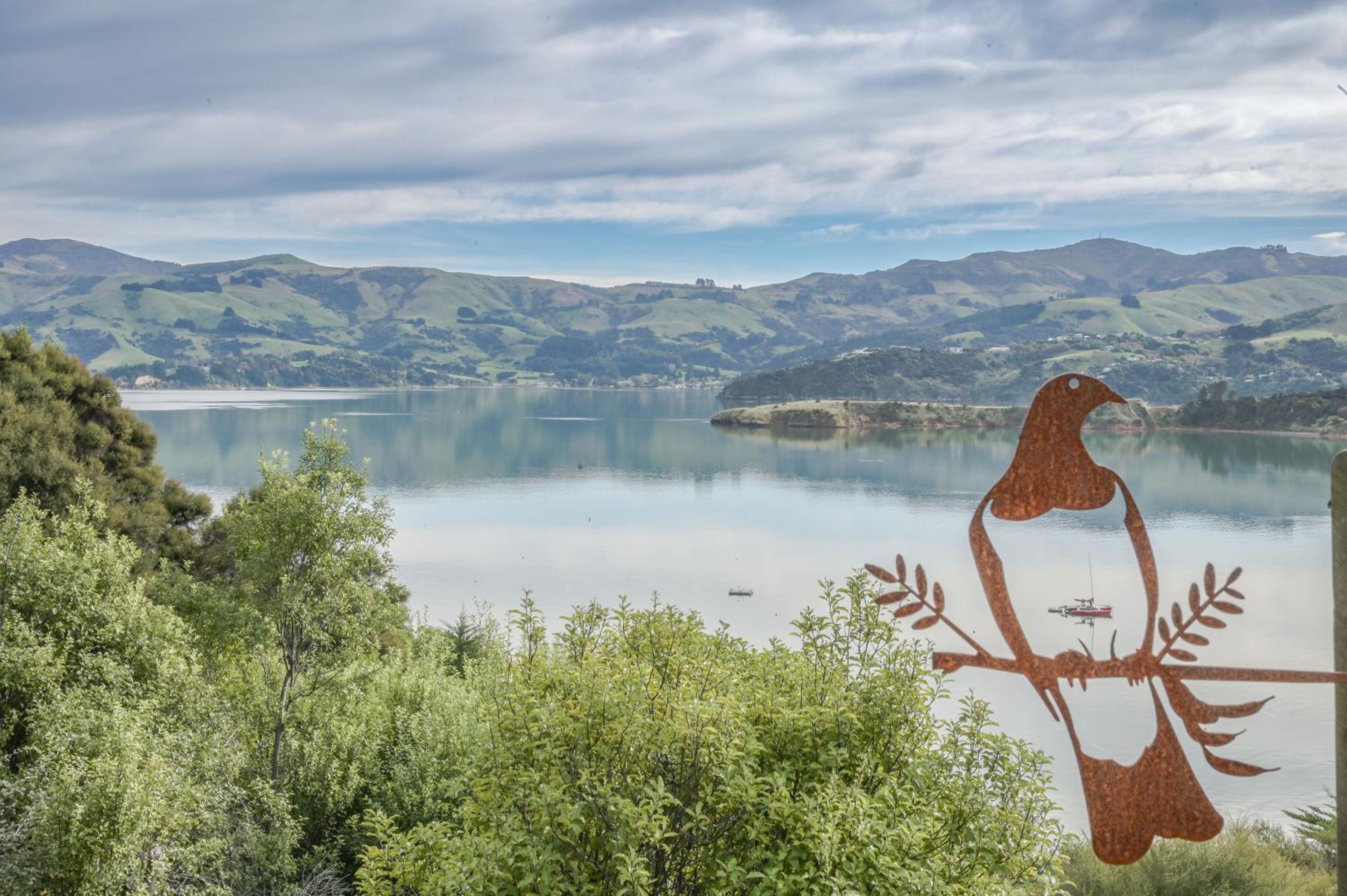 Birdsong Bliss - Takamatua Holiday Home
