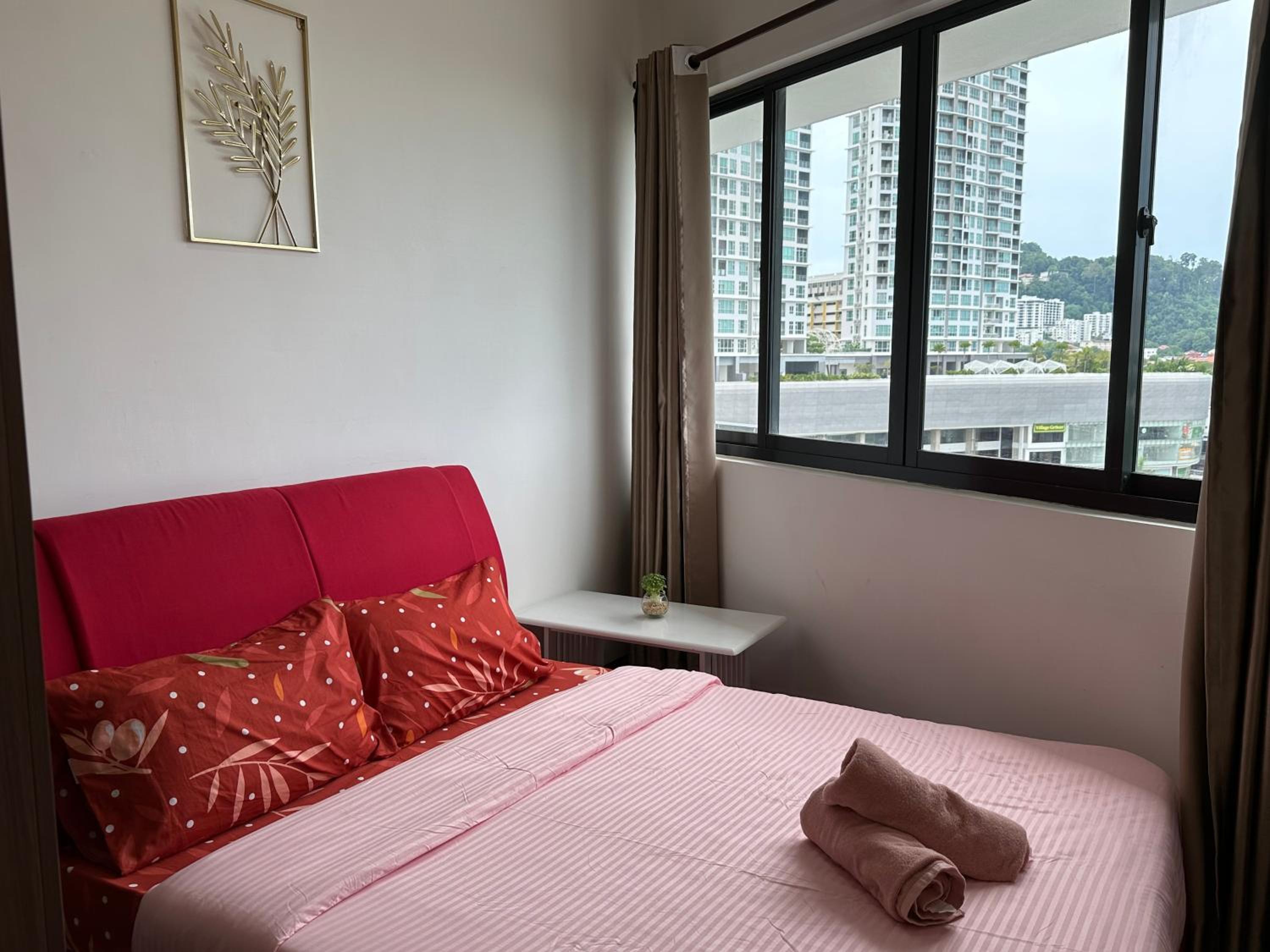 NEW 4Queen Bed 3 Room 2CP near Gurney with tvbox and KTV Set photo 8