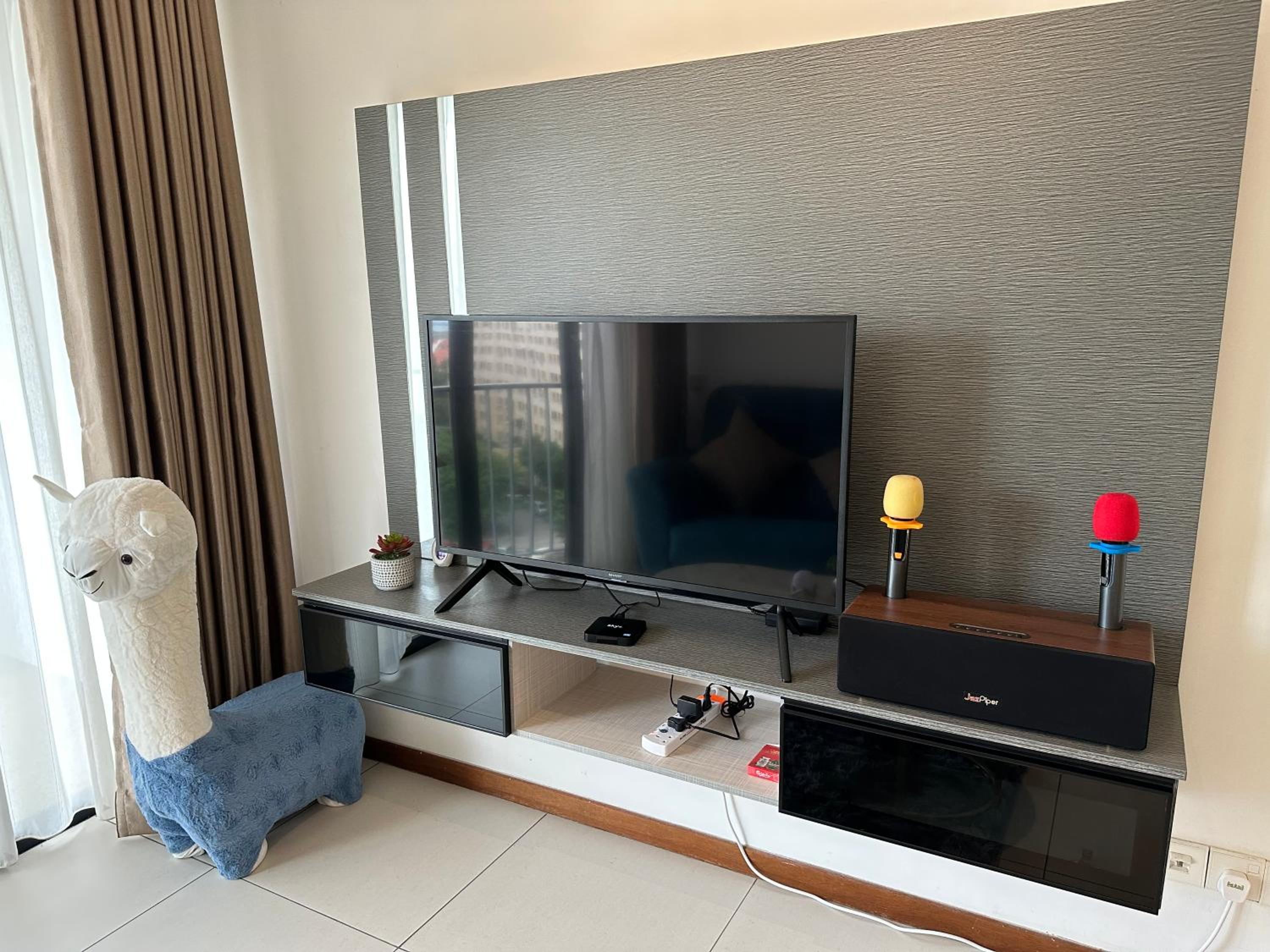 NEW 4Queen Bed 3 Room 2CP near Gurney with tvbox and KTV Set photo 5