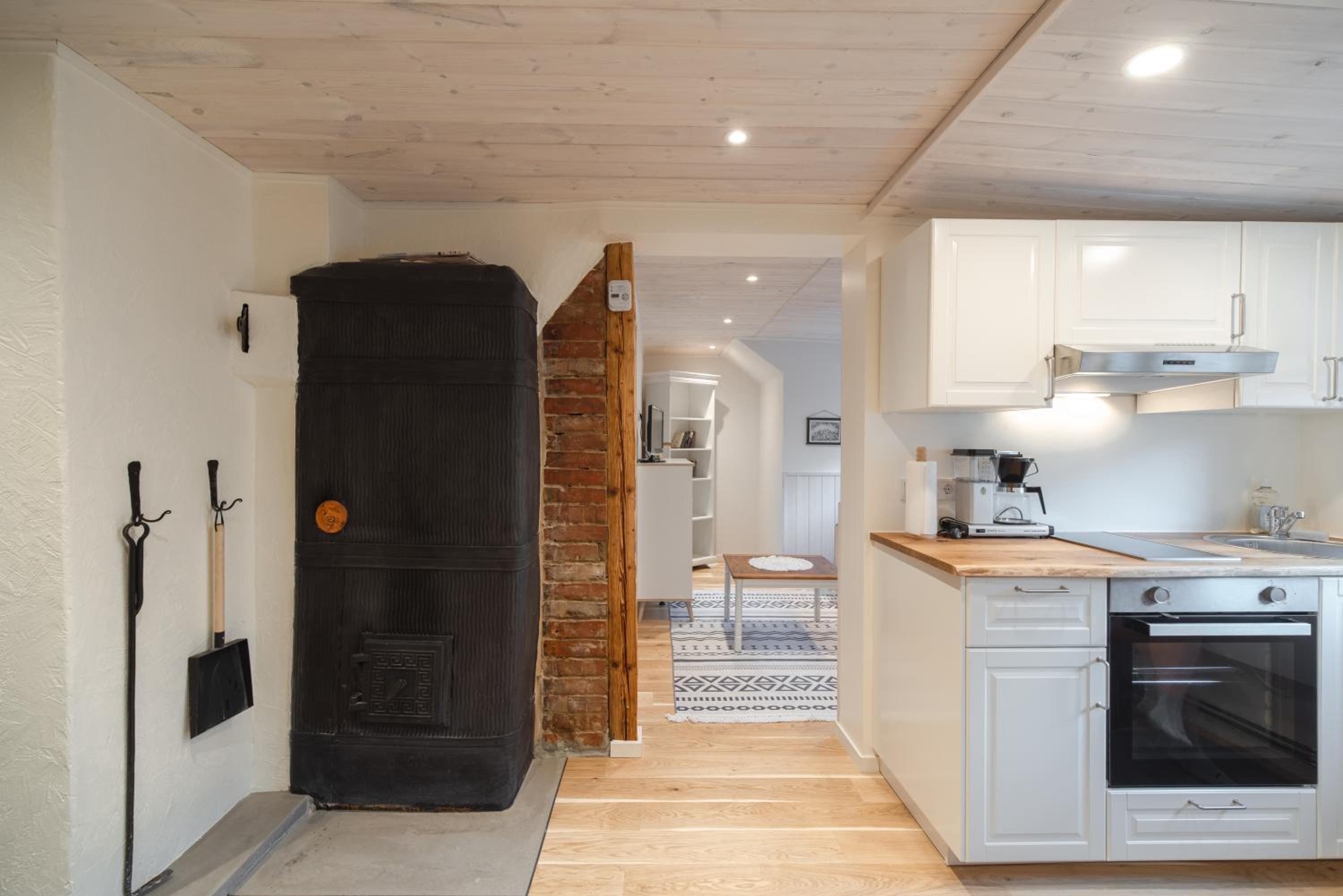 Posti studio apartment