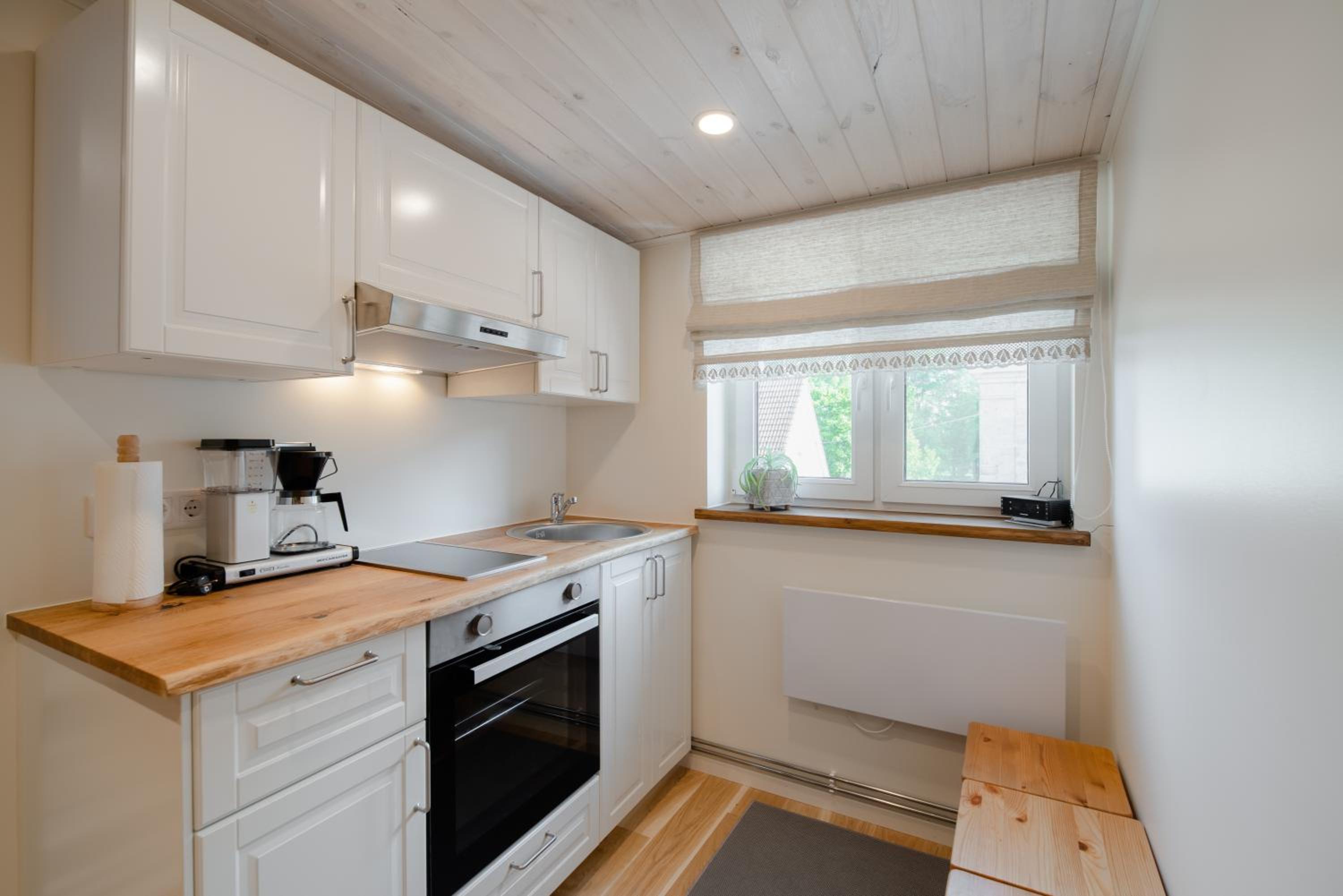 Posti studio apartment