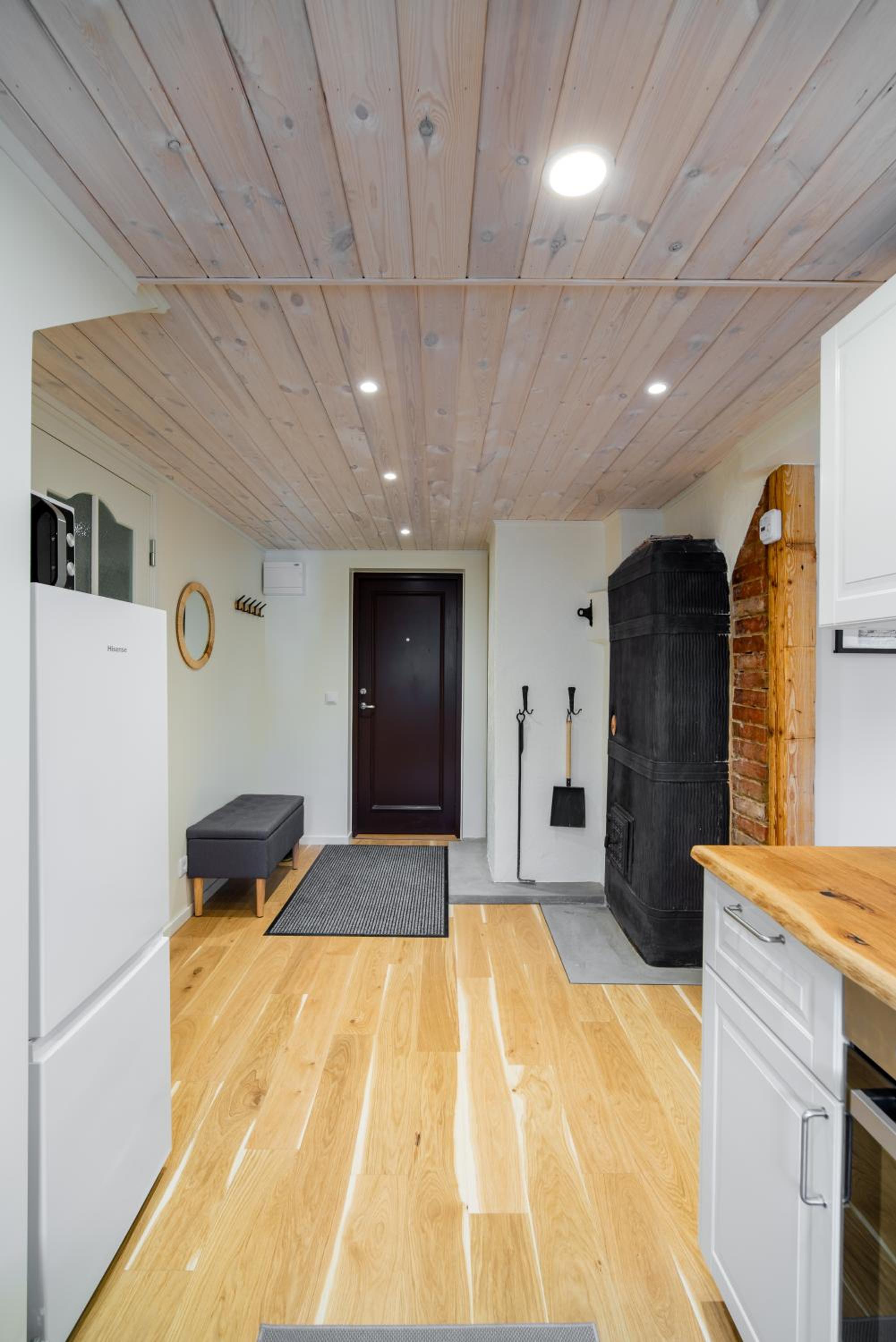 Posti studio apartment