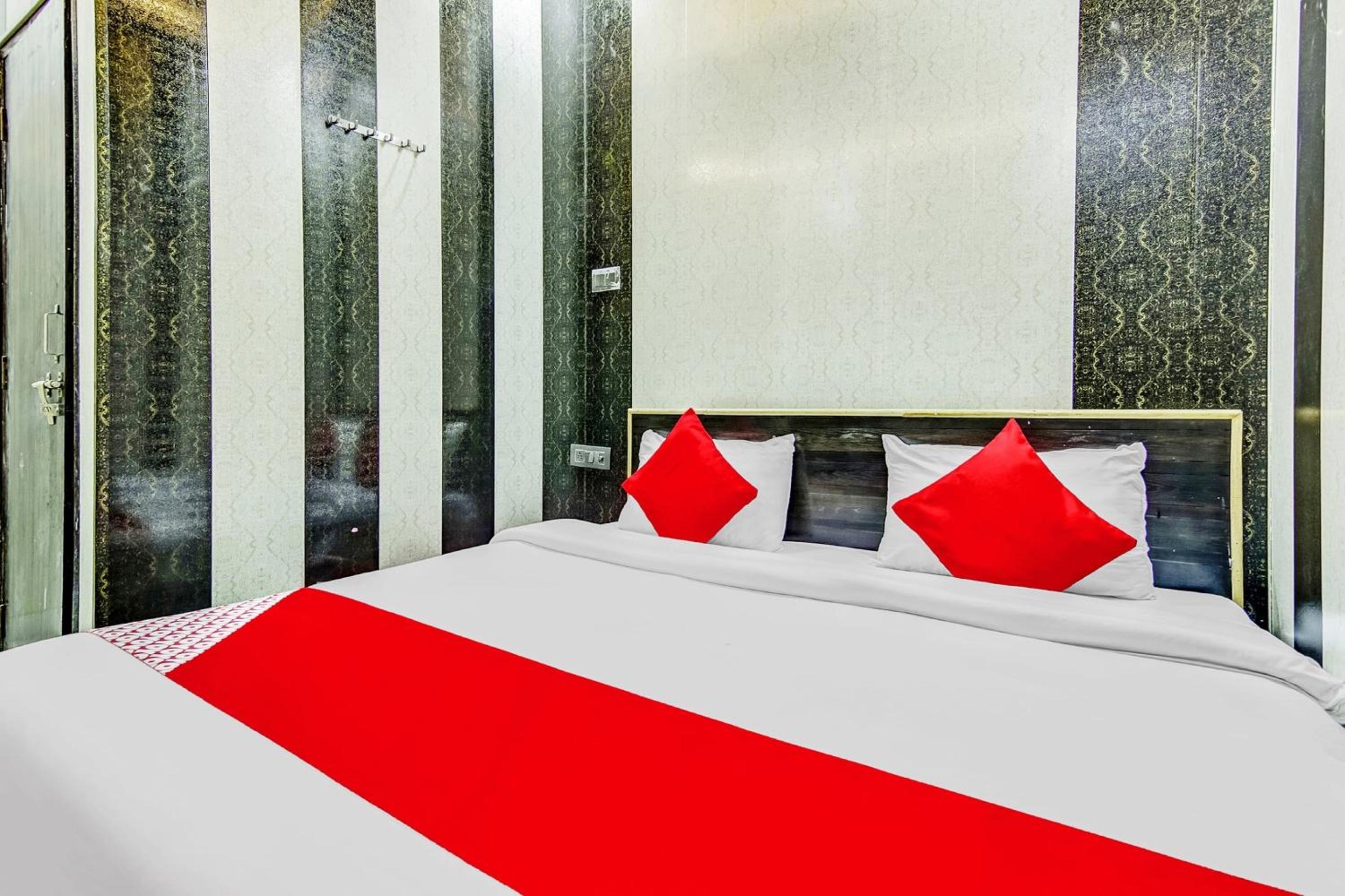 Hotel O Grand Vivan