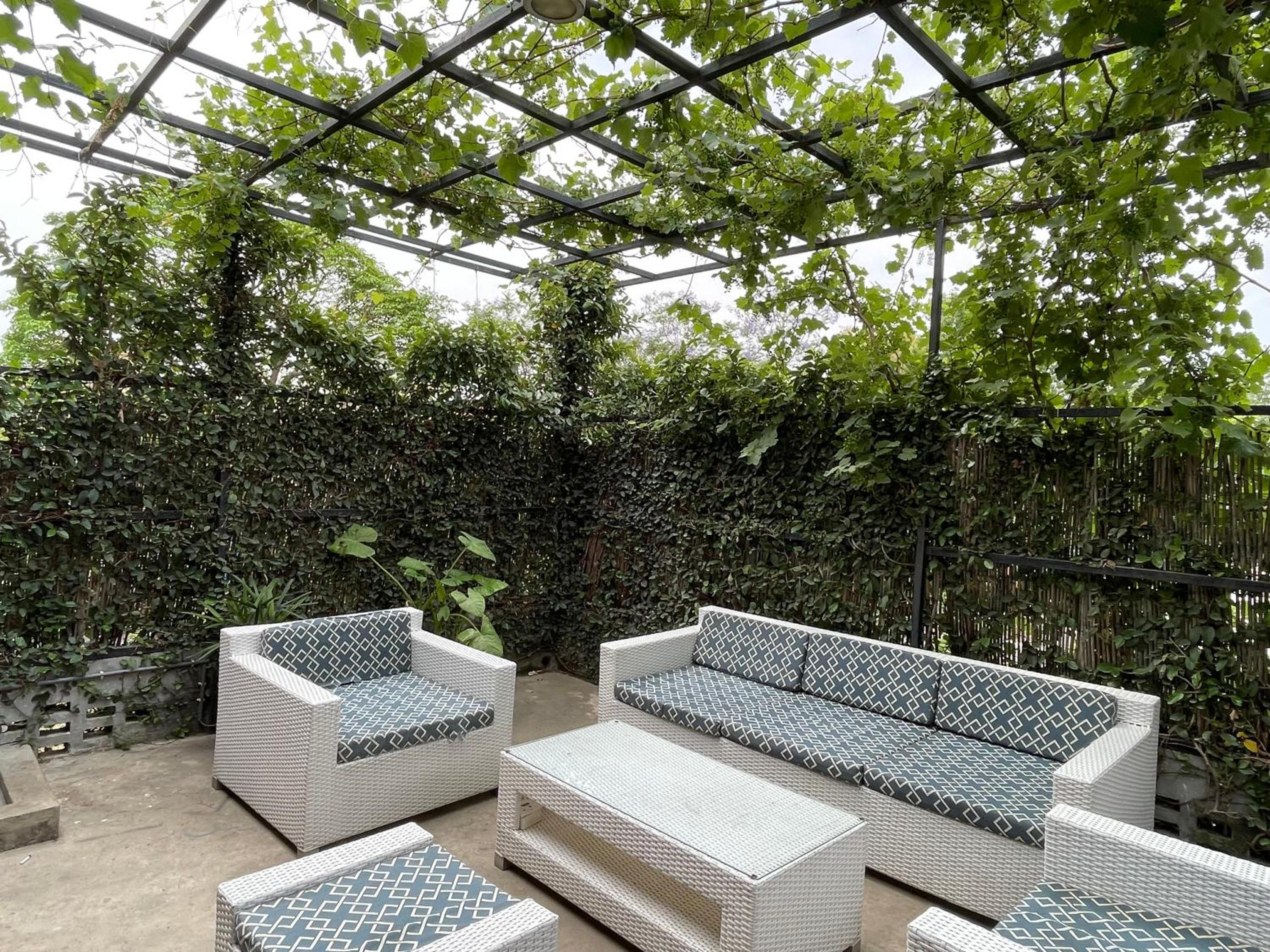Riviera Courtyard Guest House Islamabad