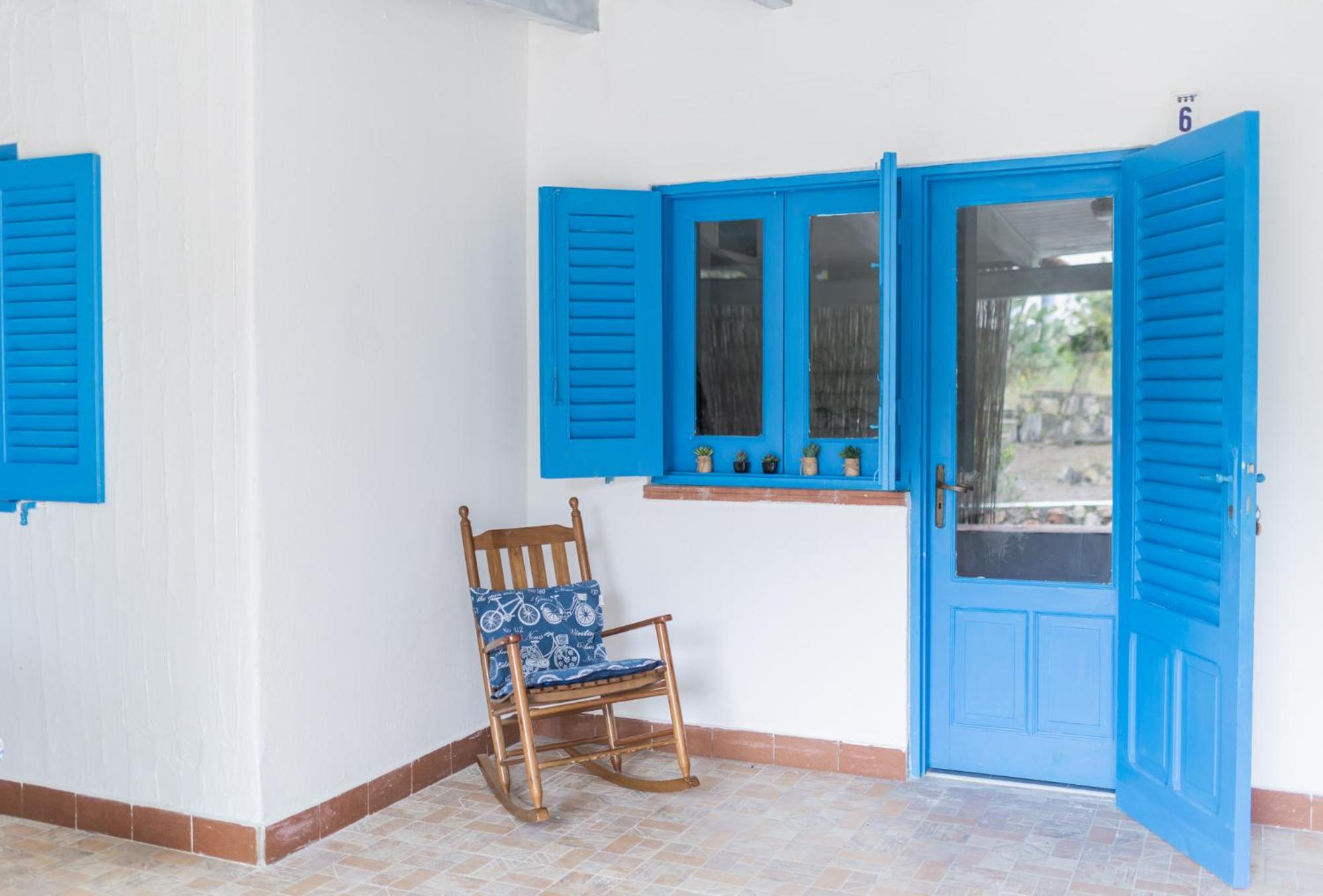 Holiday Eolie Village photo 3