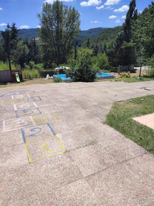 Villa Patty villa con piscina e camino nelle Marche view 4