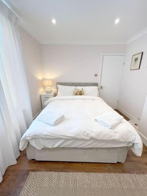 Magnolia Cottage - Kent view 4