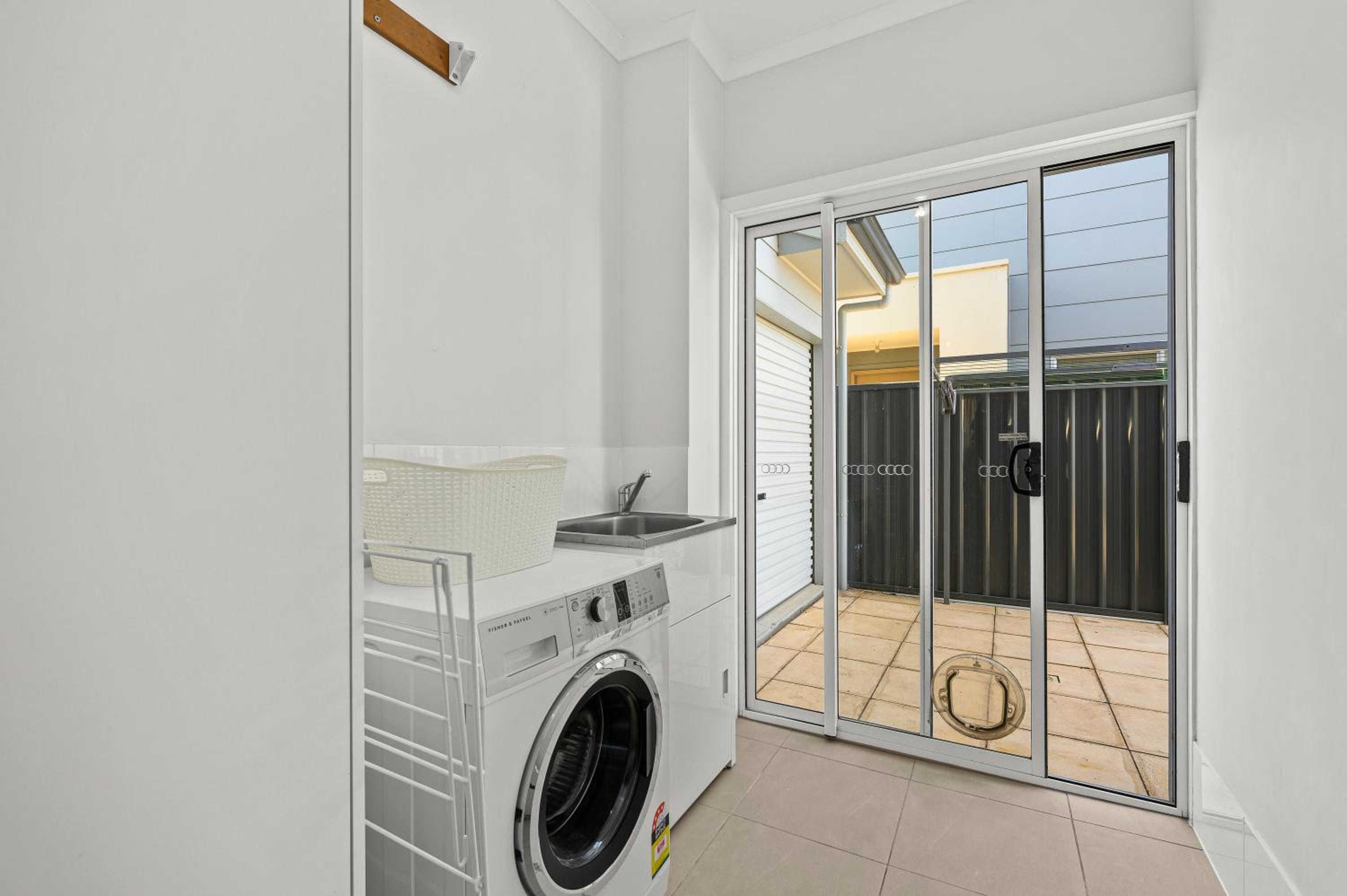 Ochre Sunsets - Moana - C21 SouthCoast Holidays