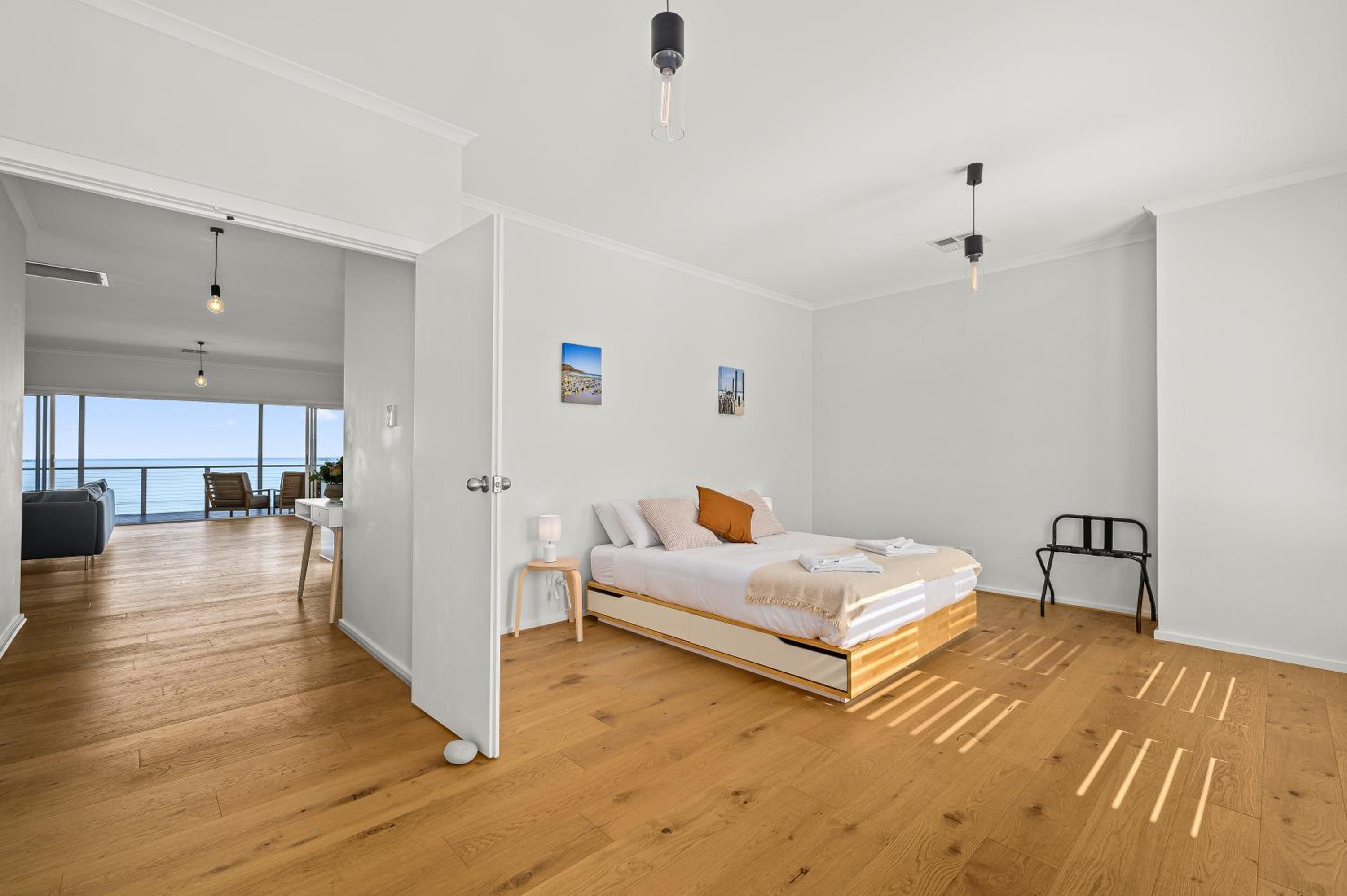 Ochre Sunsets - Moana - C21 SouthCoast Holidays