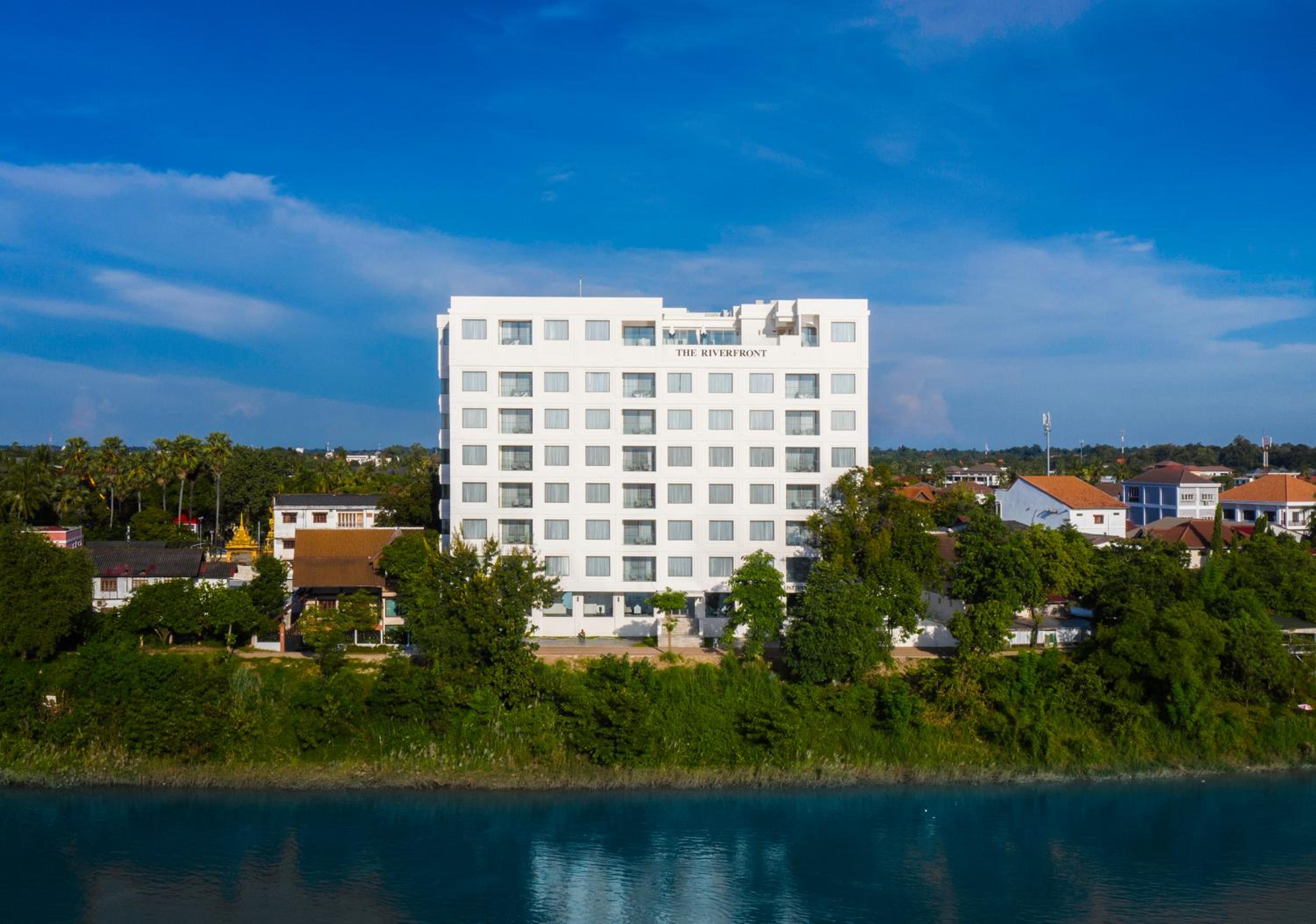 Riverfront Apartments Vientiane