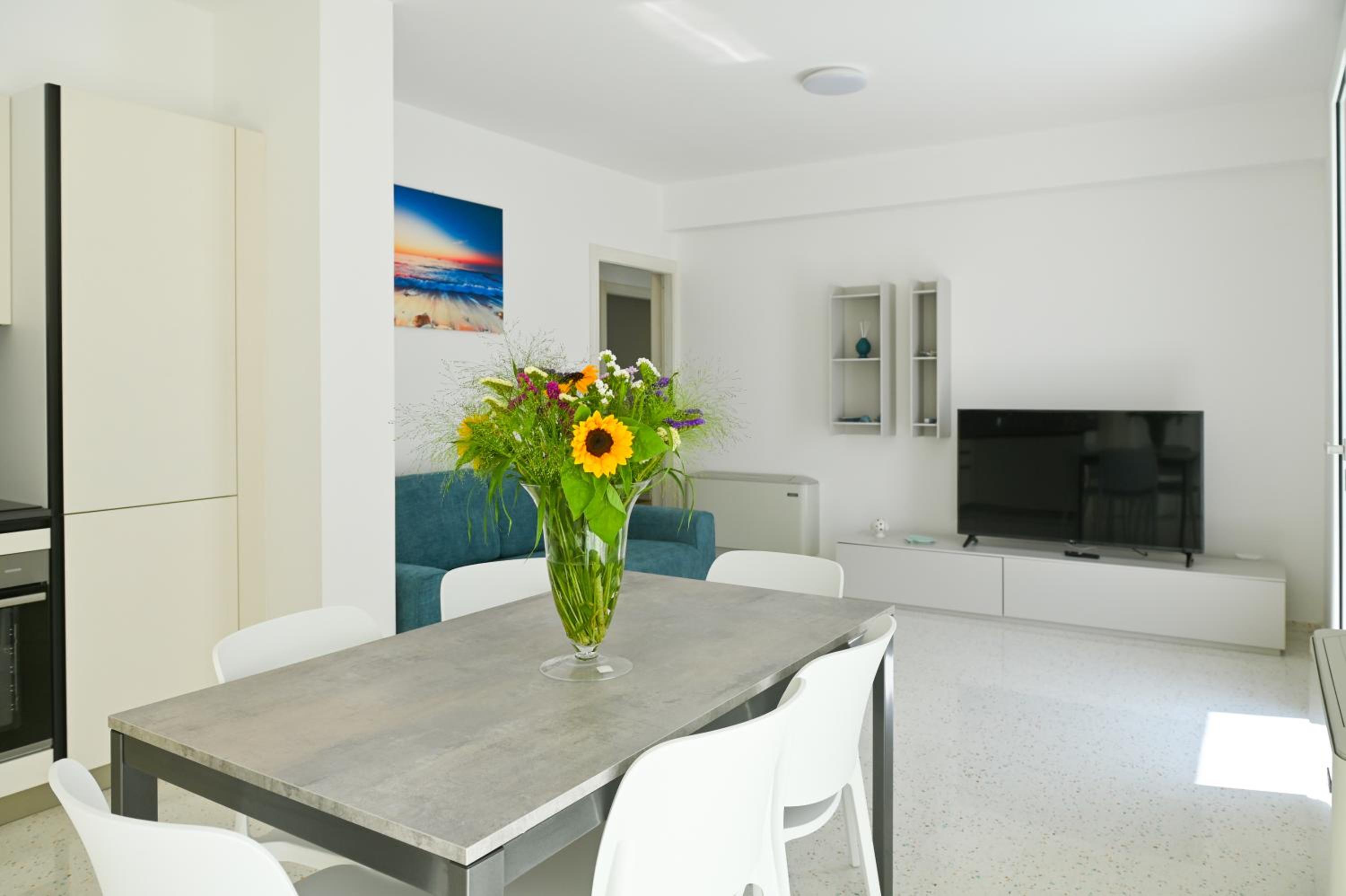 Perle Marine Suite Apartments