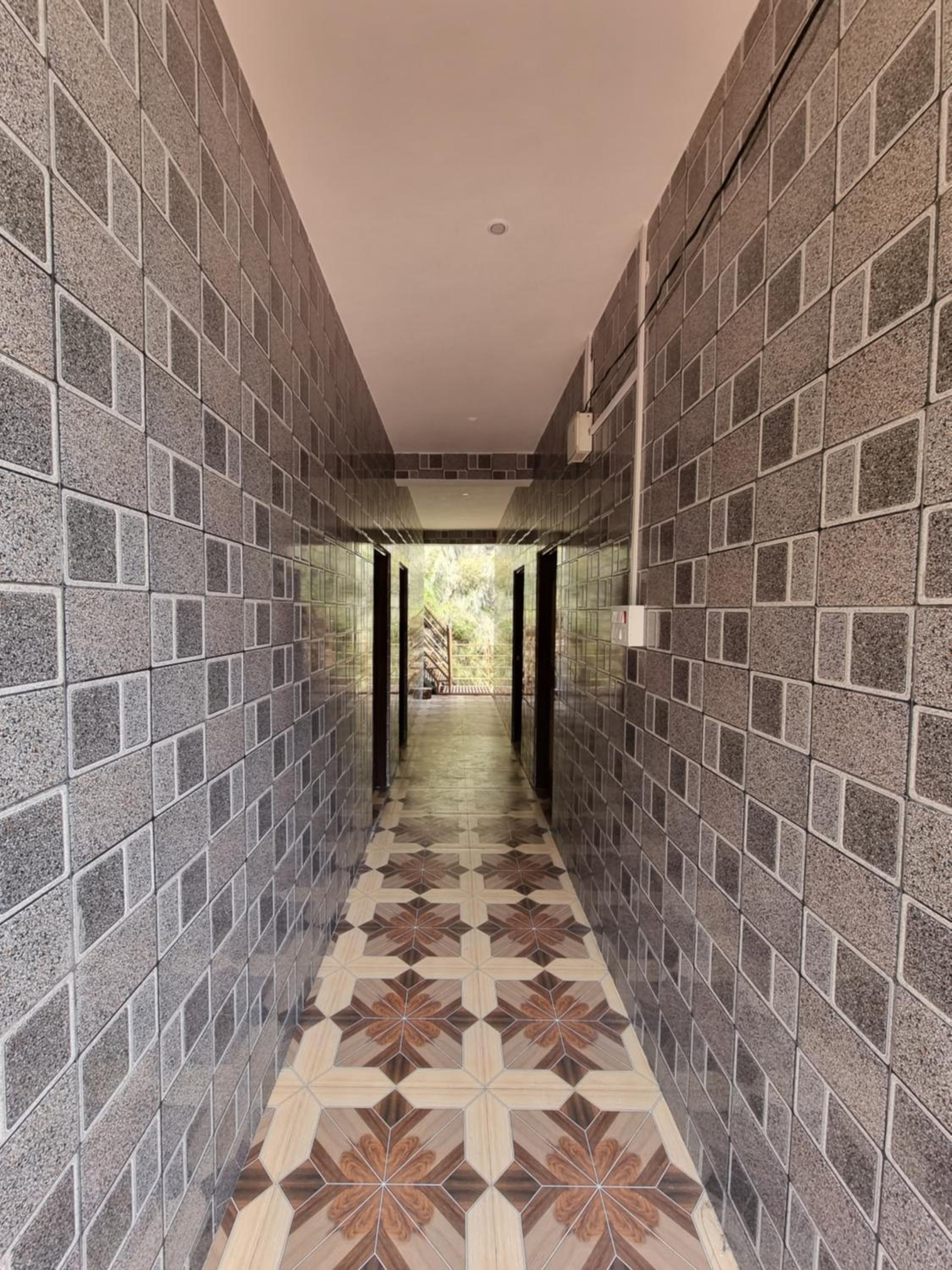 Chamera Inn - Riverside Homestay