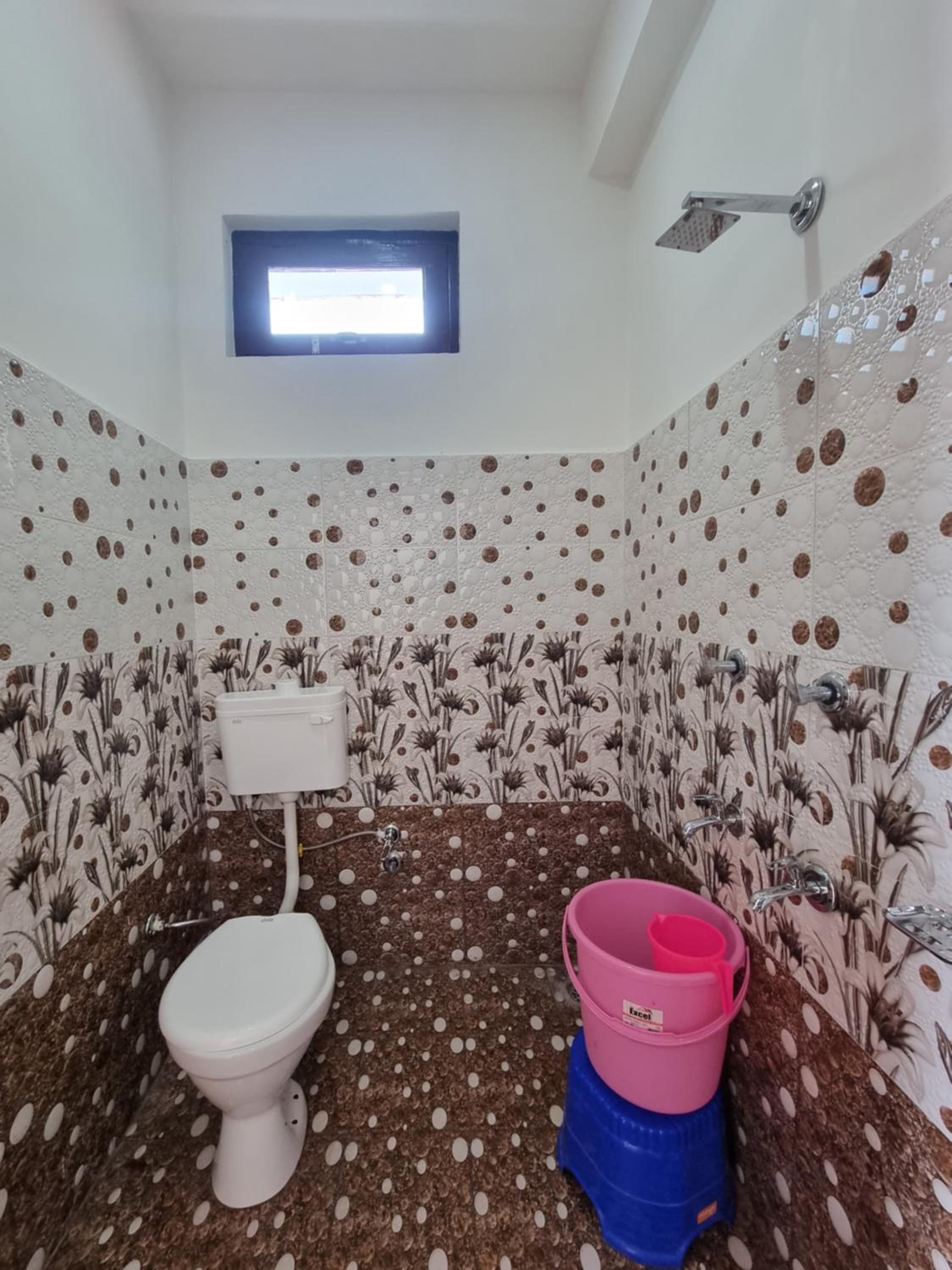 Chamera Inn - Riverside Homestay