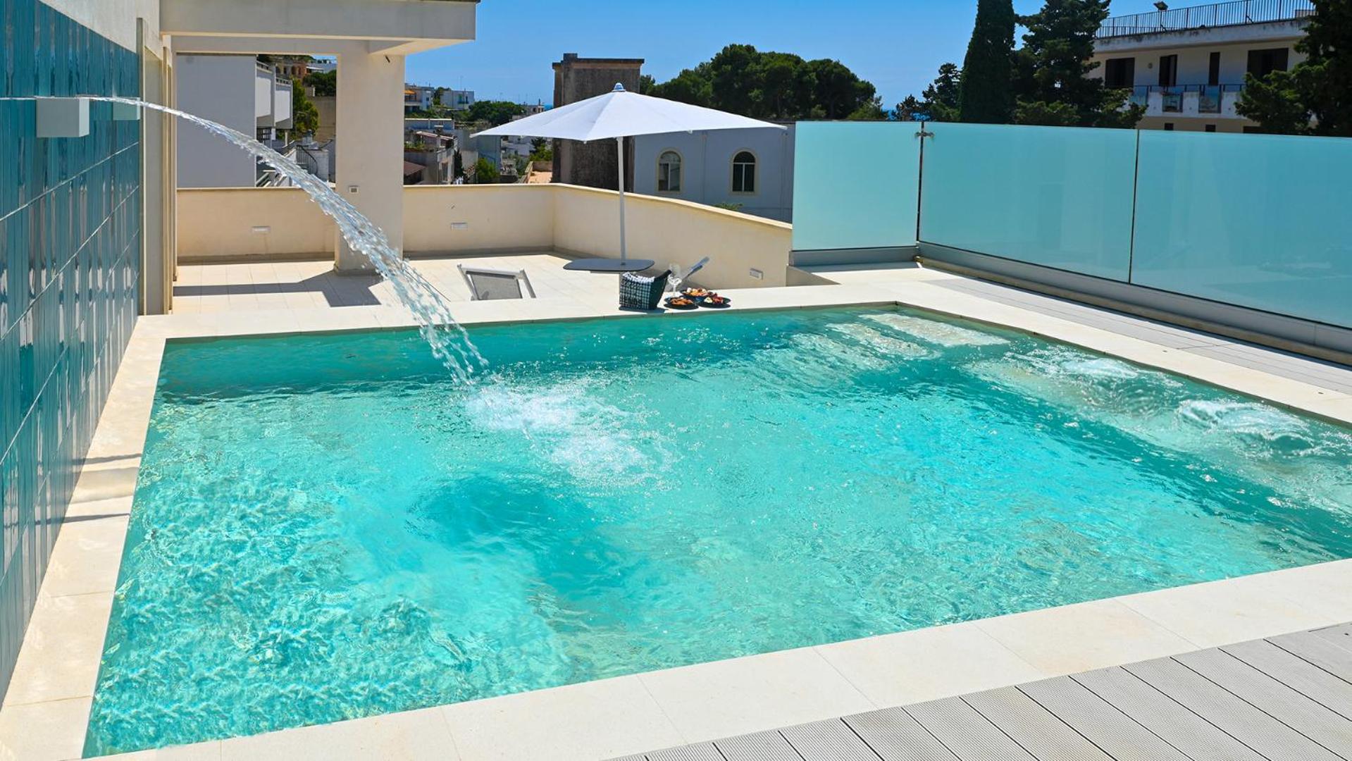 Perle Marine Suite Apartments