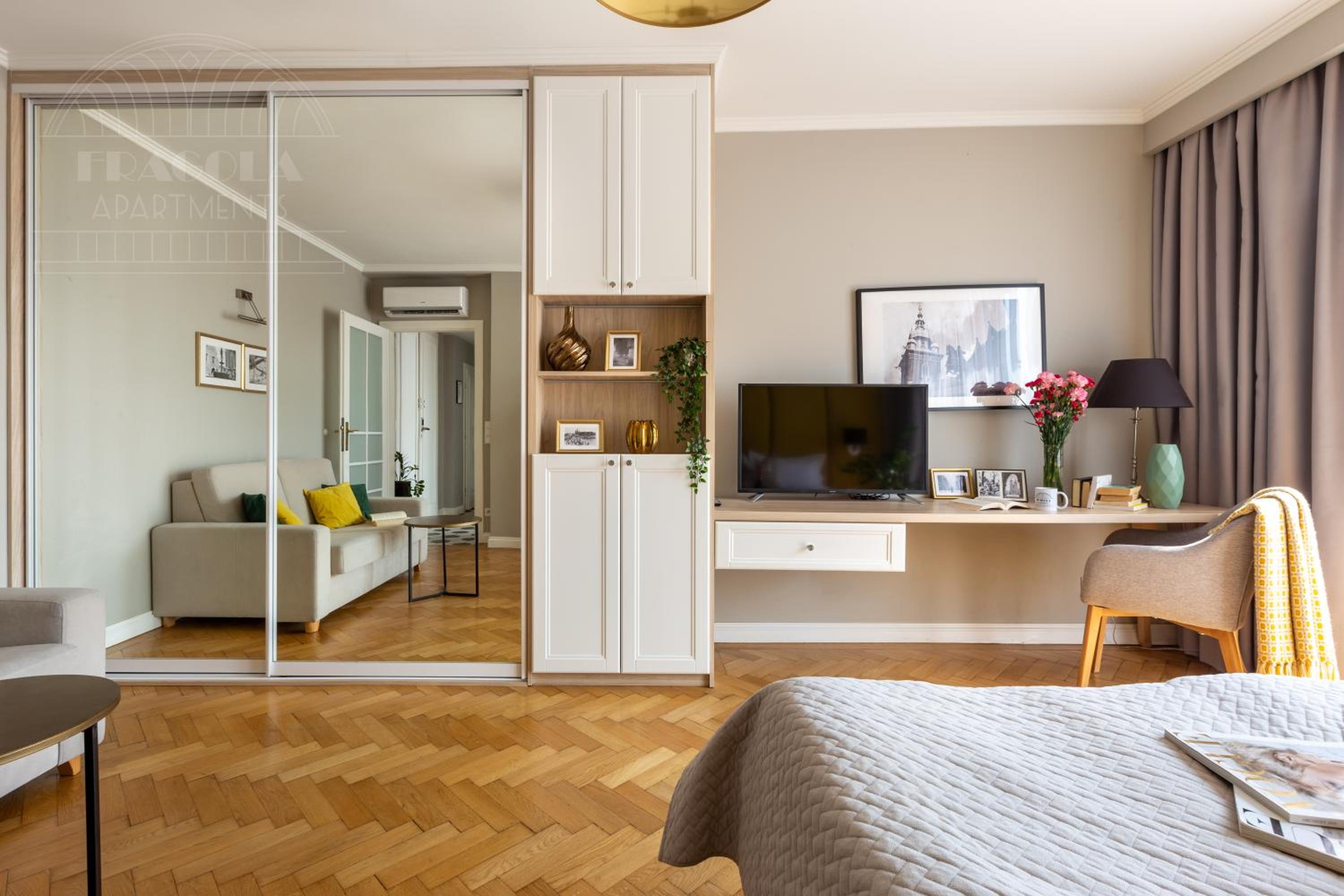 Feniks Fragola Apartments
