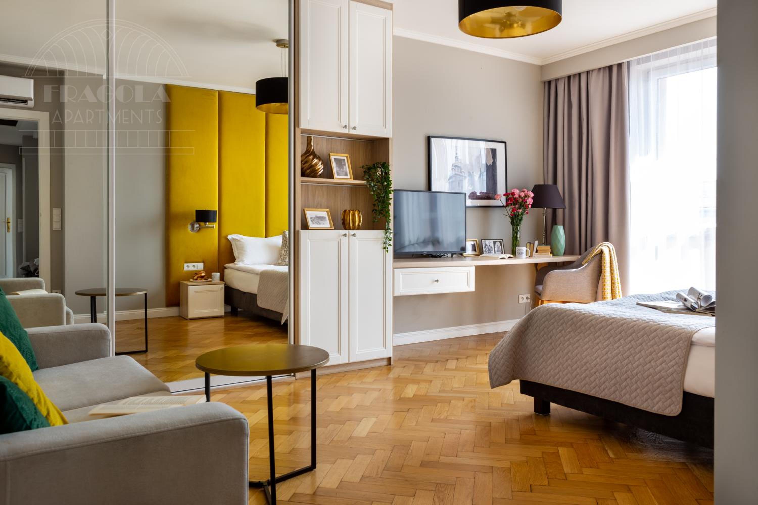 Feniks Fragola Apartments