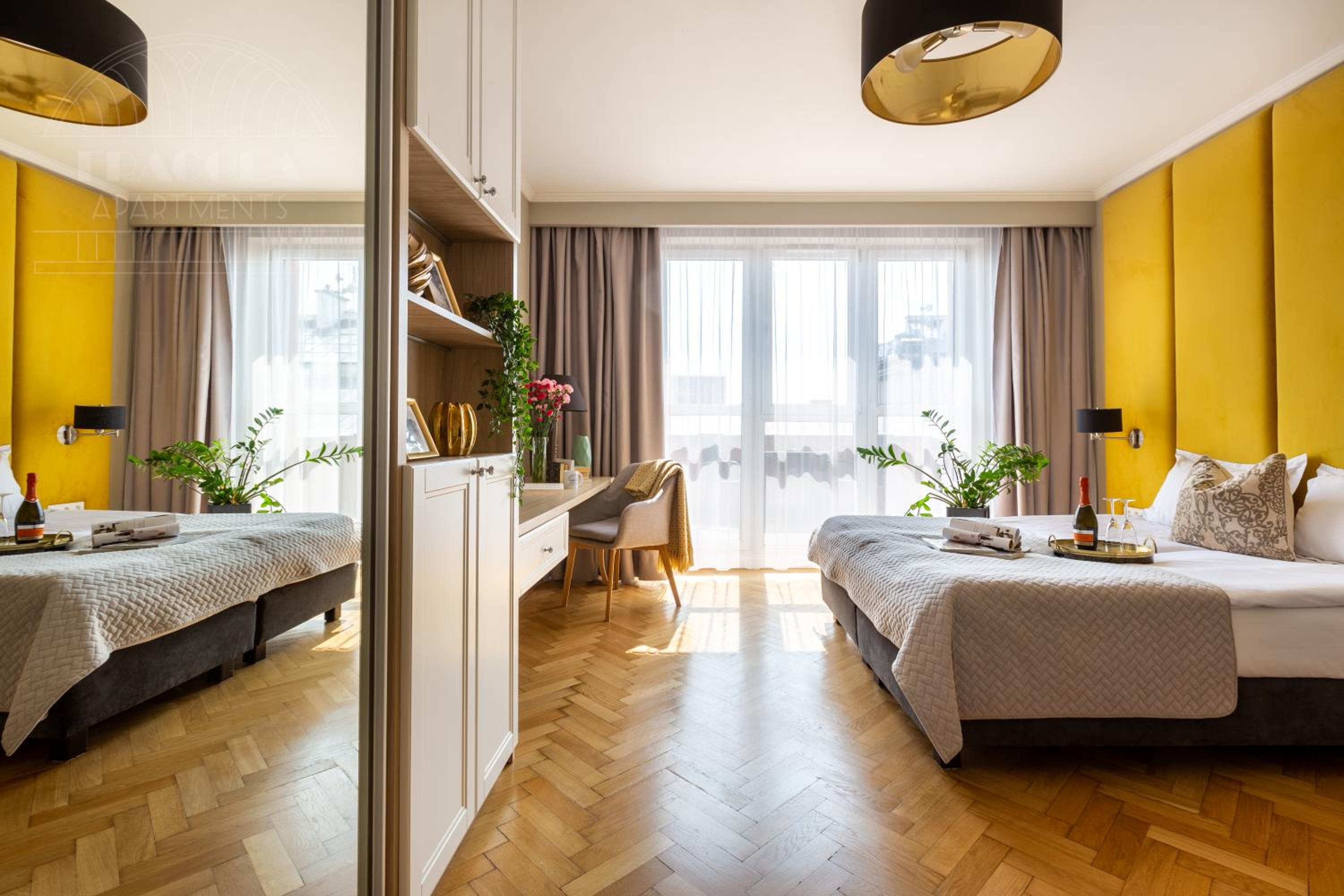 Feniks Fragola Apartments