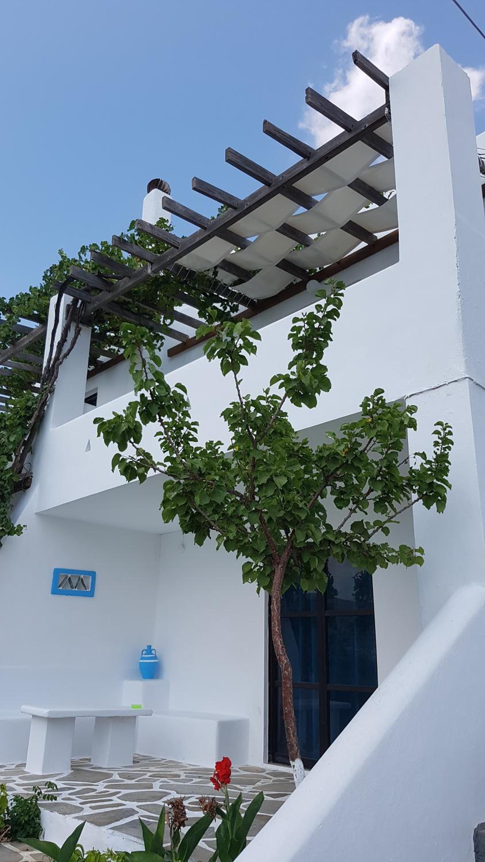 Chryssa Bungalows