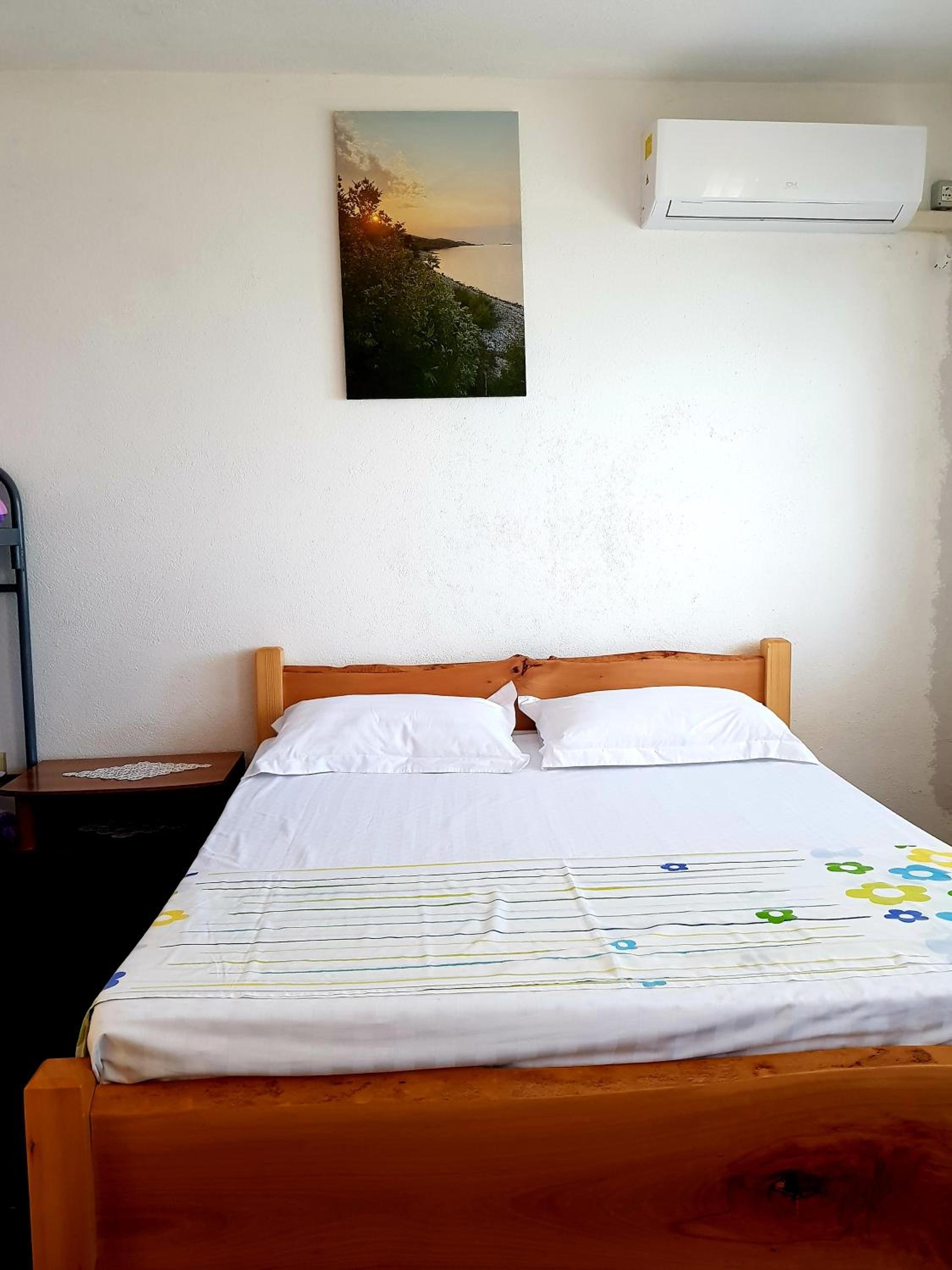 ROOMS balani