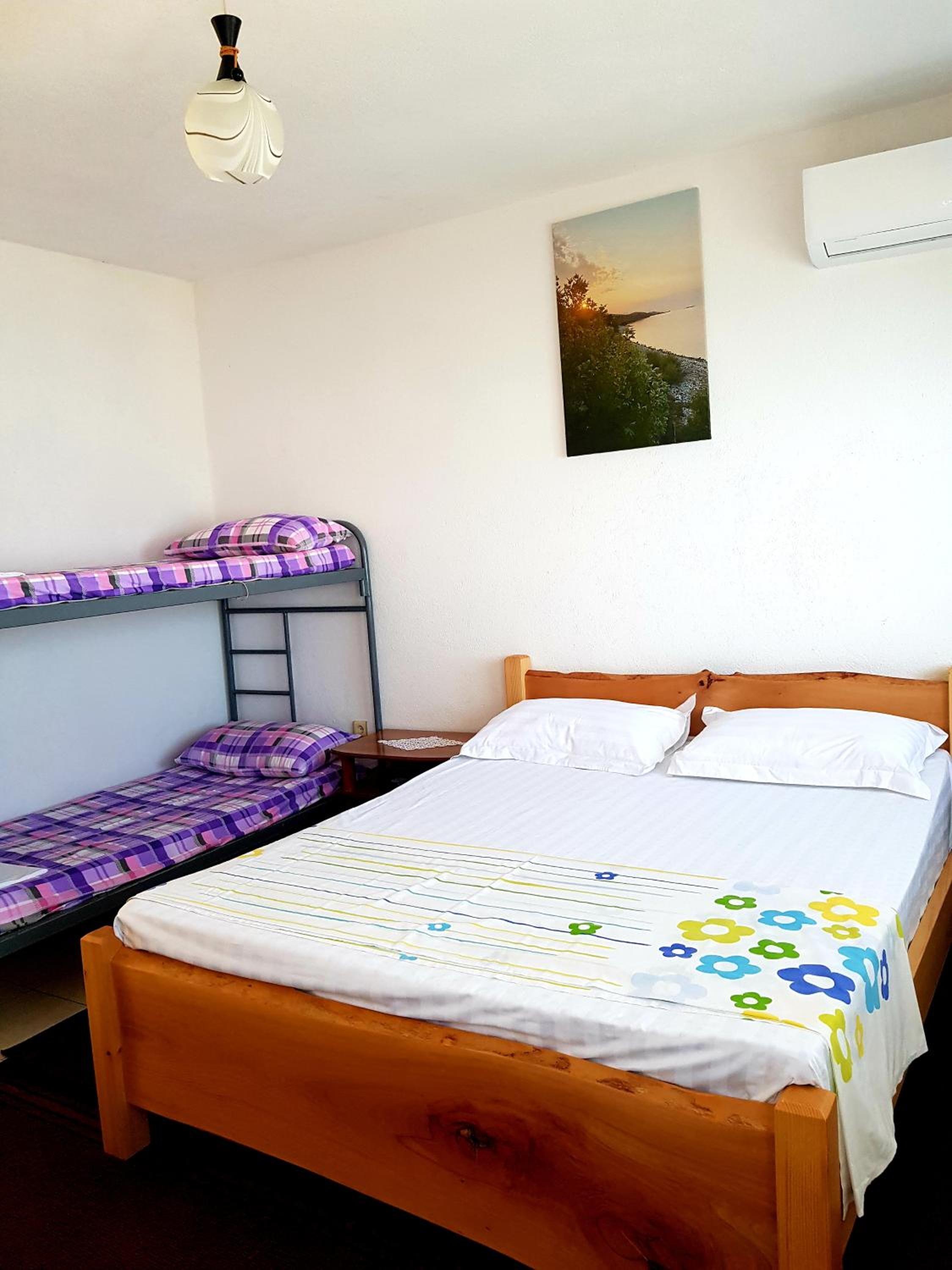 ROOMS balani
